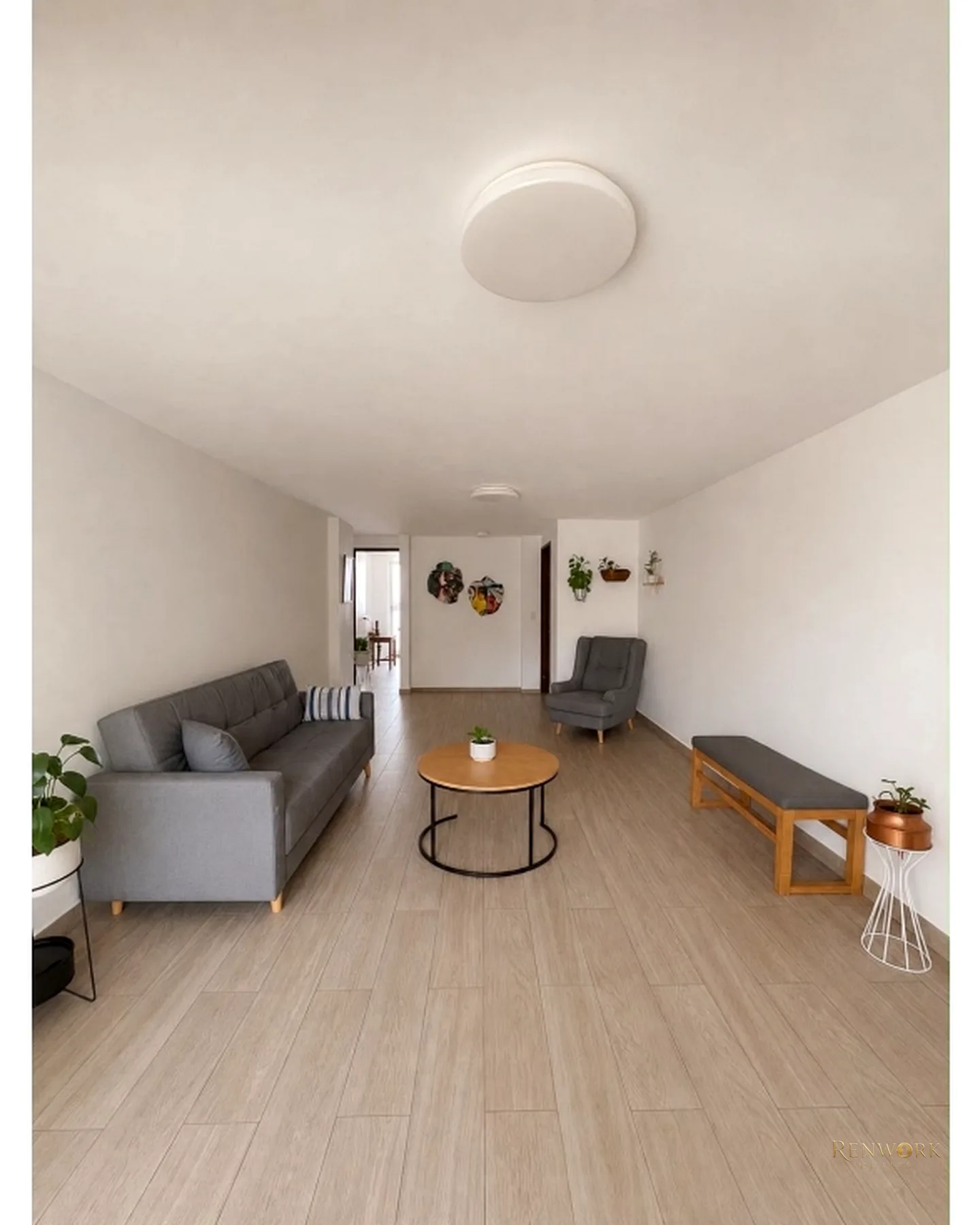 VENDO APARTAMENTO REMODELADO EN LAURELES CON COLEGA · foto 1