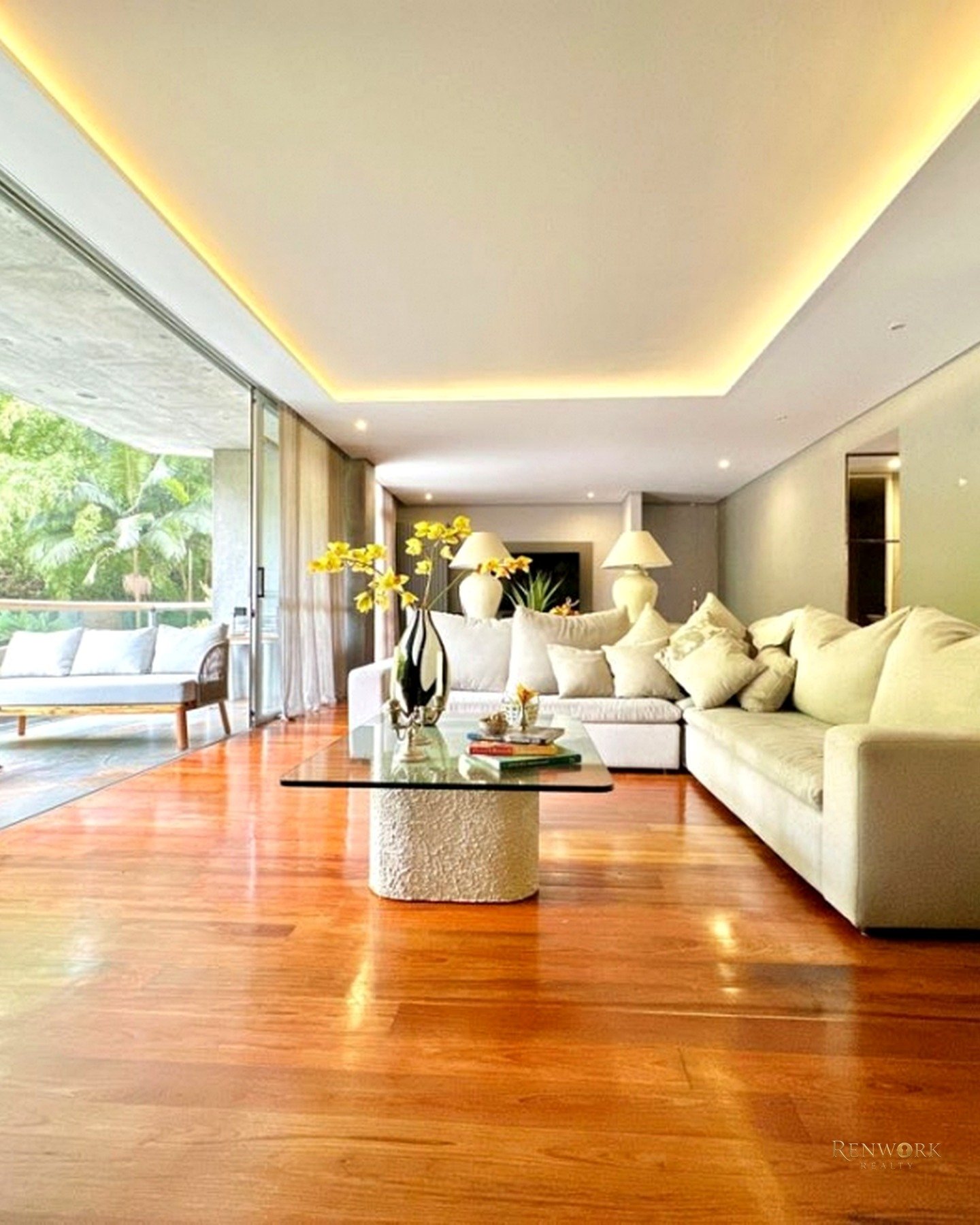 VENDO APARTAMENTO SECTOR LAS SANTAS, EL POBLADO. · foto 1
