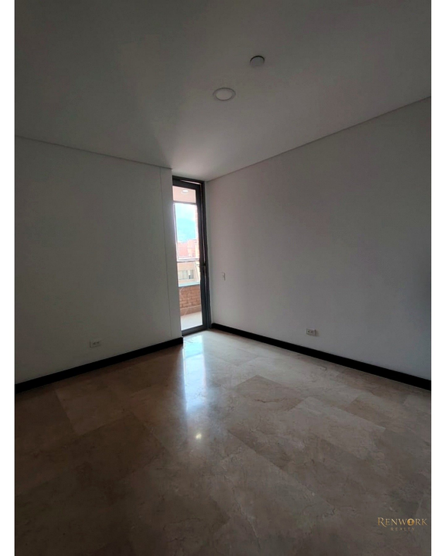 VENDO APTO EN LAURELES - CERCA A LA MIGUERÍA · foto 6