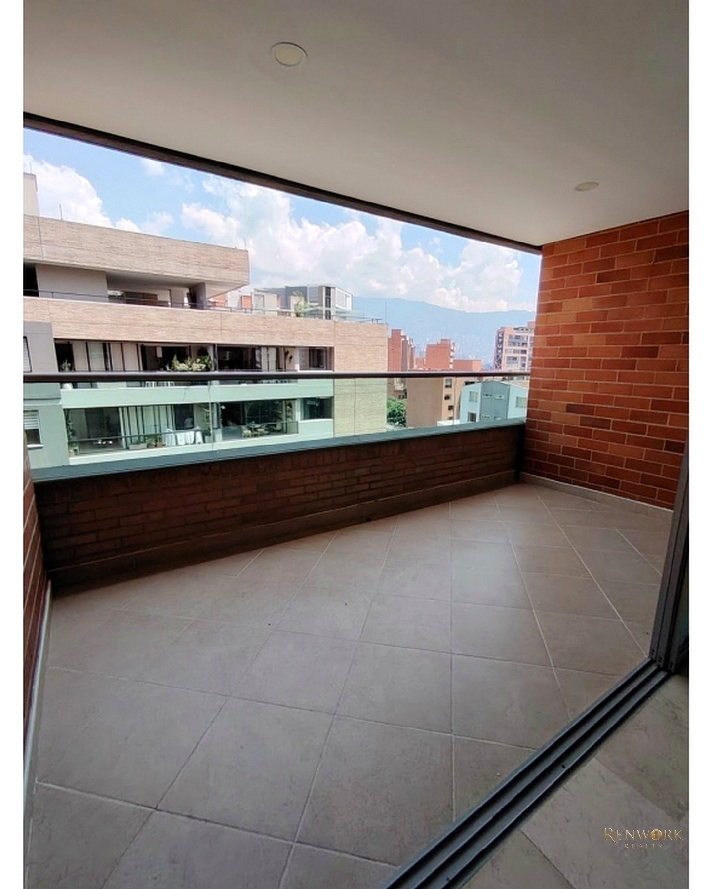 VENDO APTO EN LAURELES - CERCA A LA MIGUERÍA · foto 5