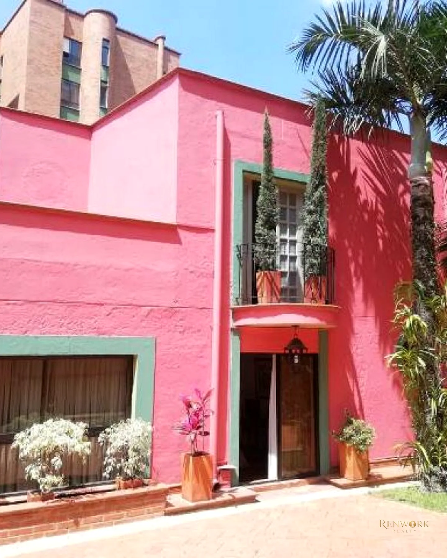 VENDO CASA LOTE CON PISCINA CERCA AL PARQUE LLERAS 1050 M2 · foto 12