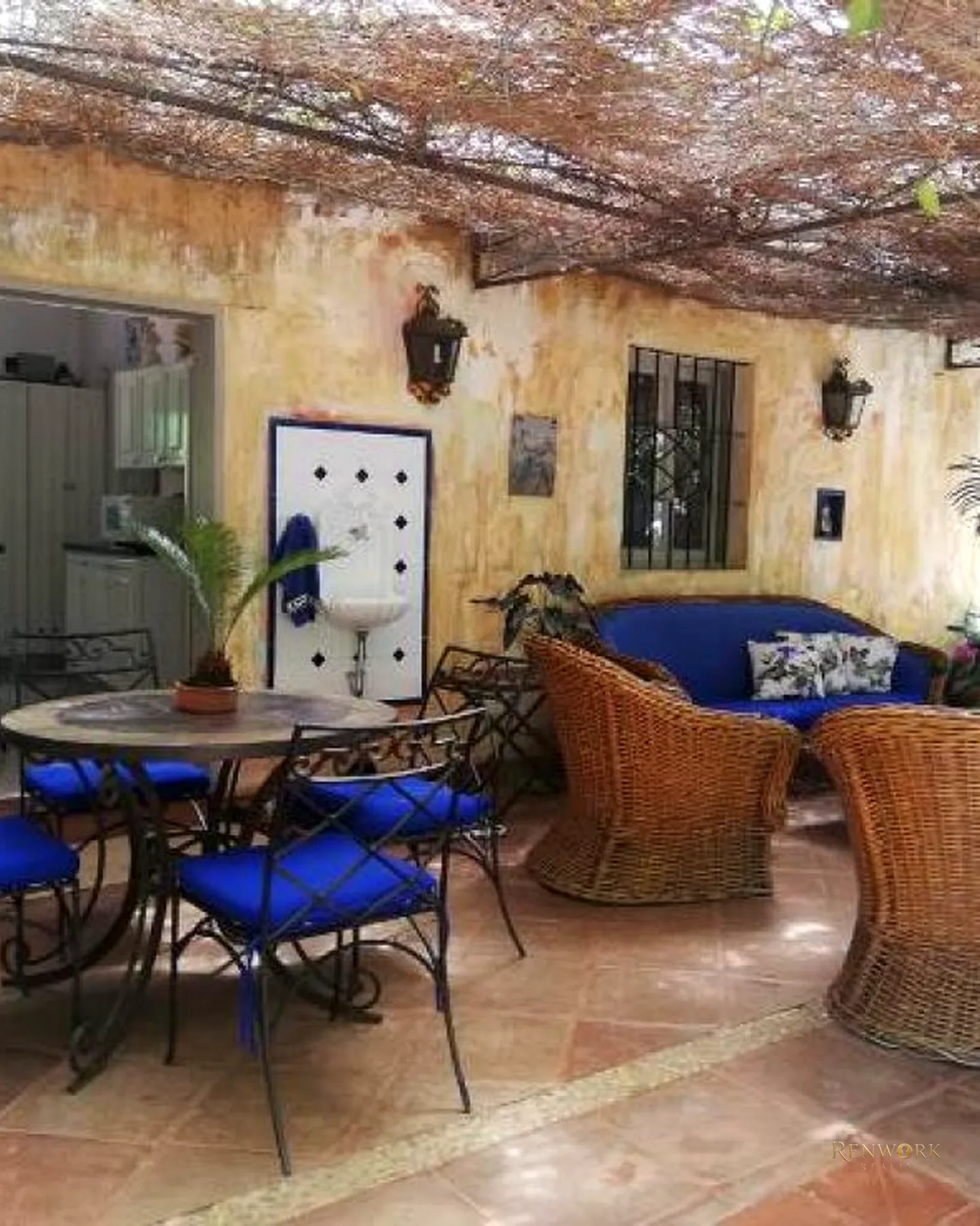 VENDO CASA LOTE CON PISCINA CERCA AL PARQUE LLERAS 1050 M2 · foto 4