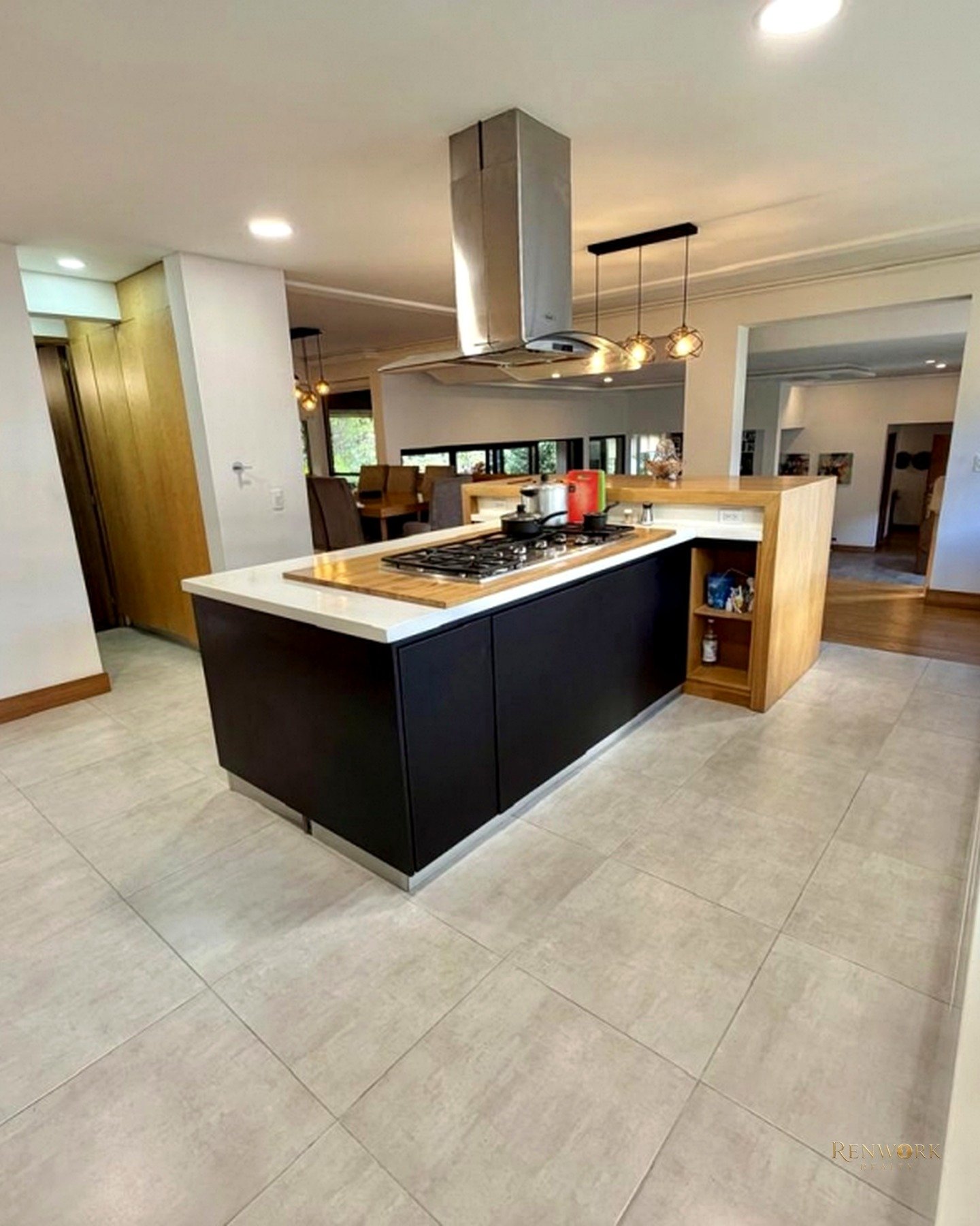 VENDO CASA POBLADO - BALSOS - COMPLETAMENTE REMODELADA · foto 9