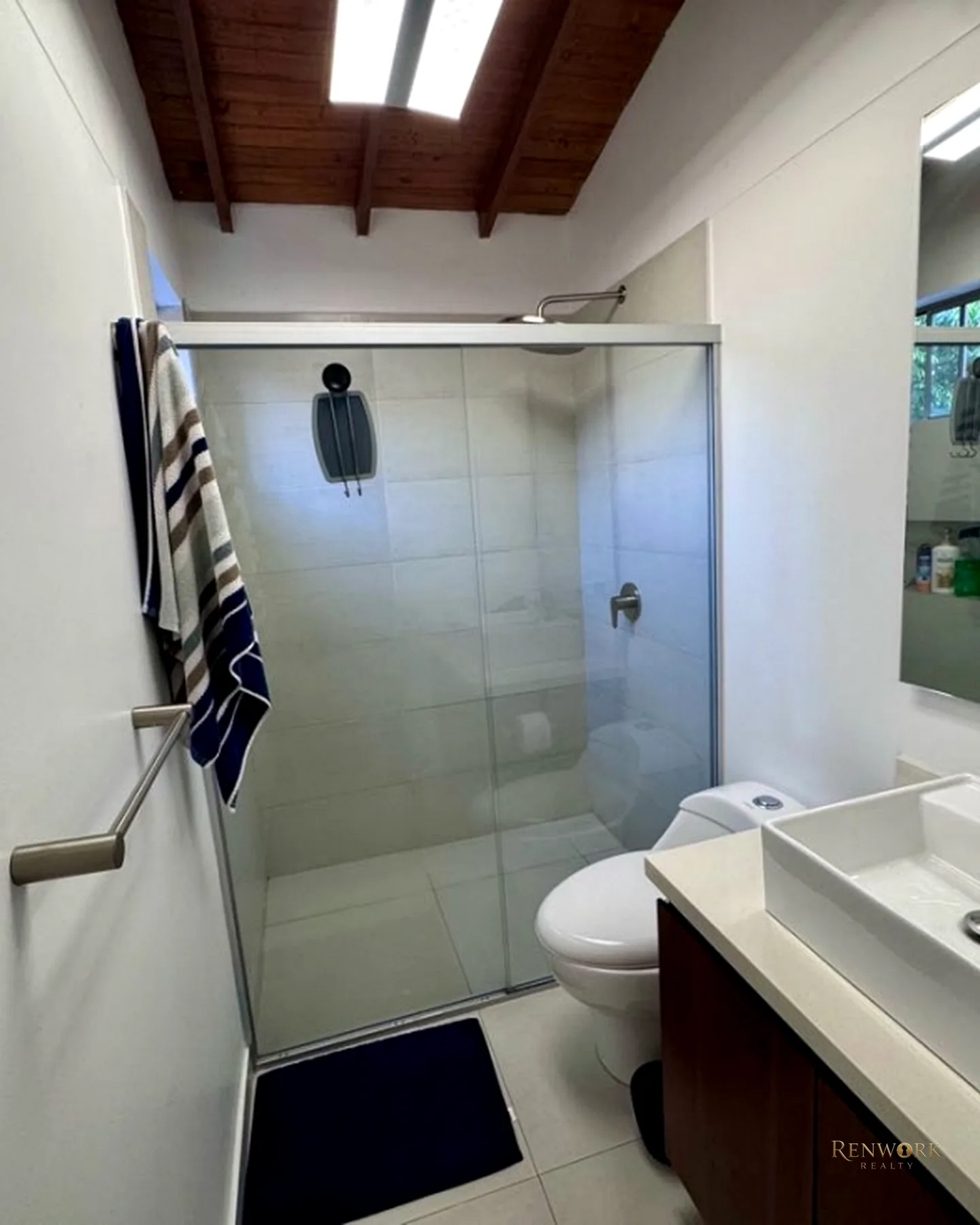 VENDO CASA SECTOR CUMBRES 220 M² · foto 13