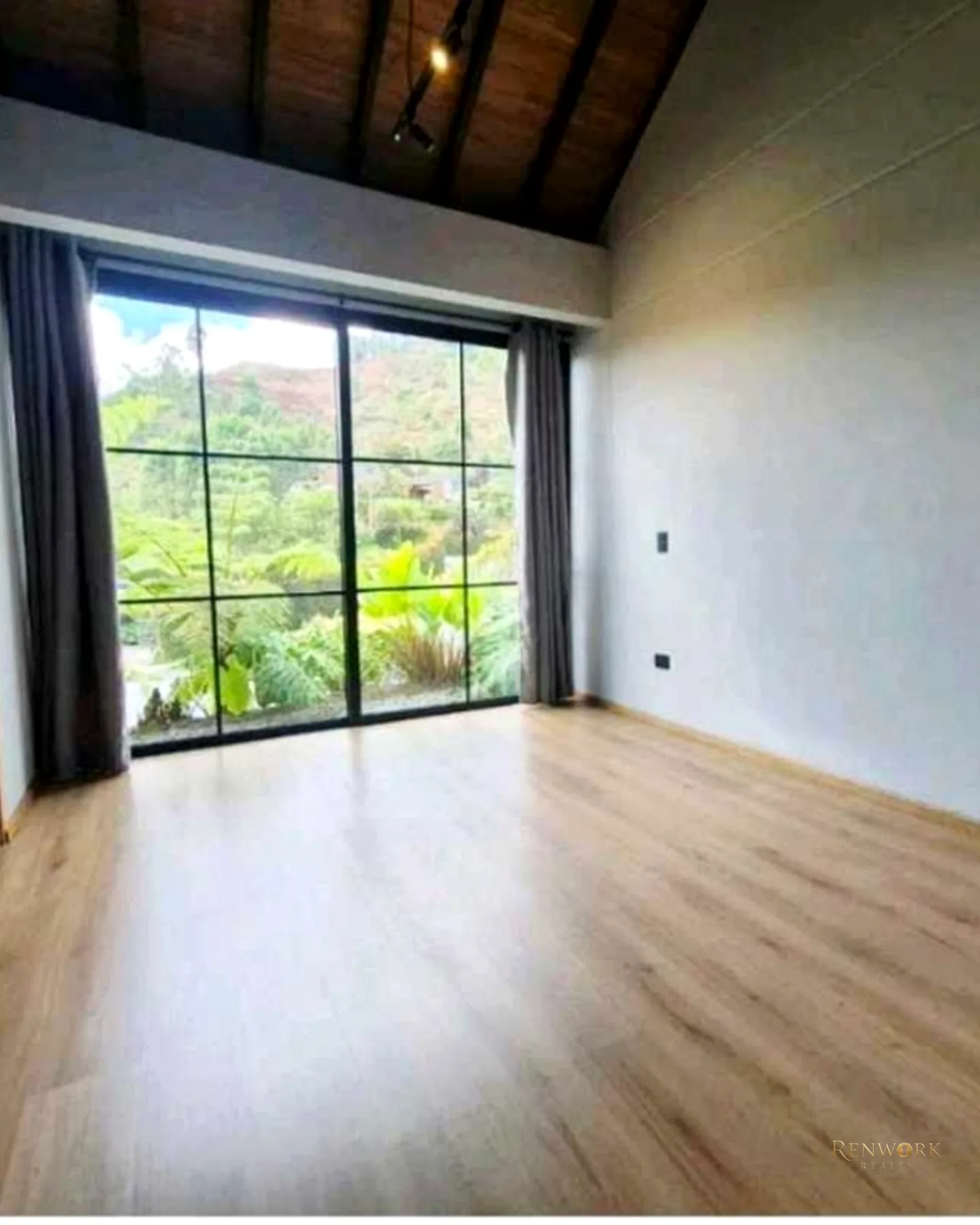 VENDO CASA UN SOLO NIVEL EN EL RETIRO · foto 9