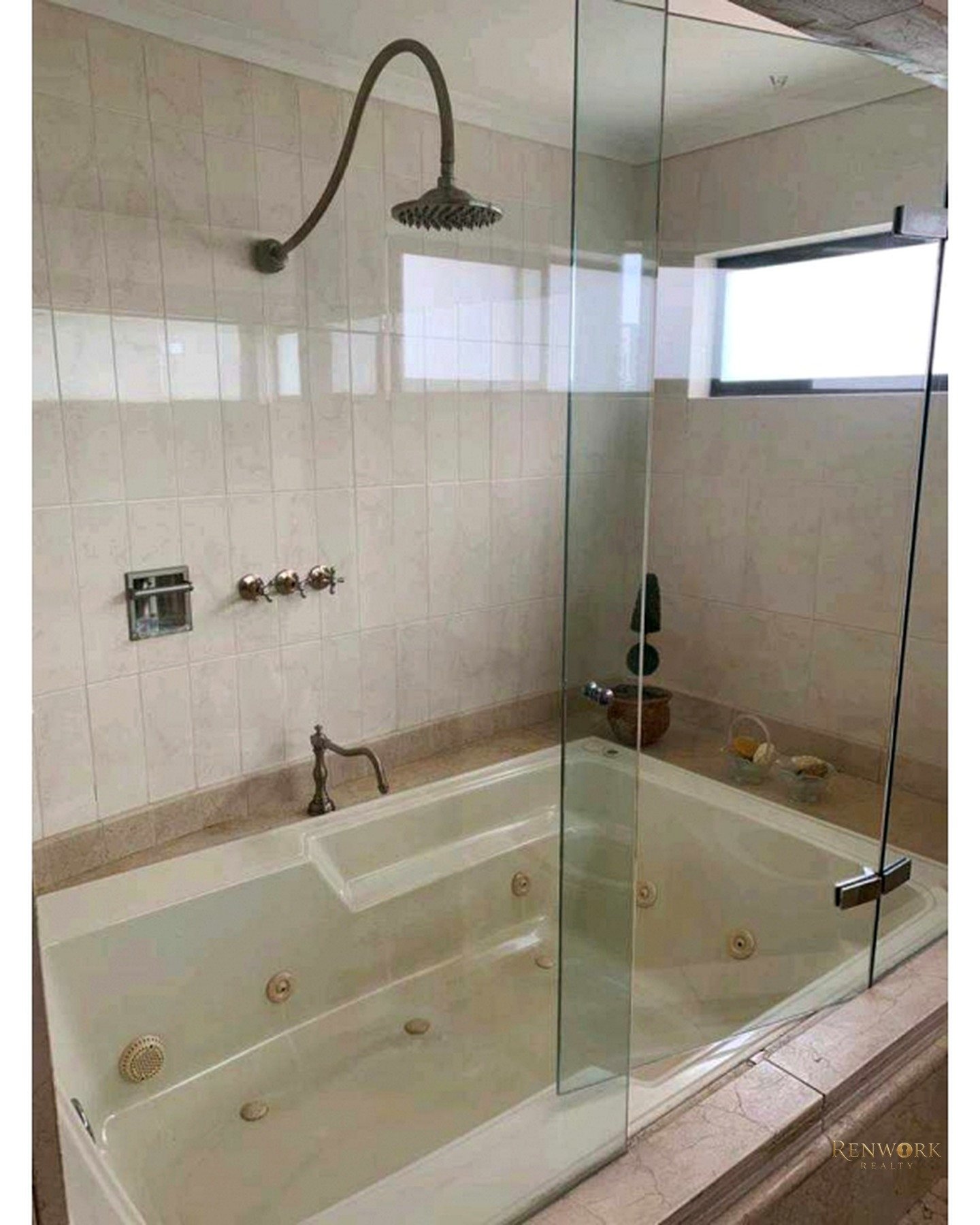 VENDO ESPECTACULAR APARTAMENTO EN EL POBLADO · foto 13