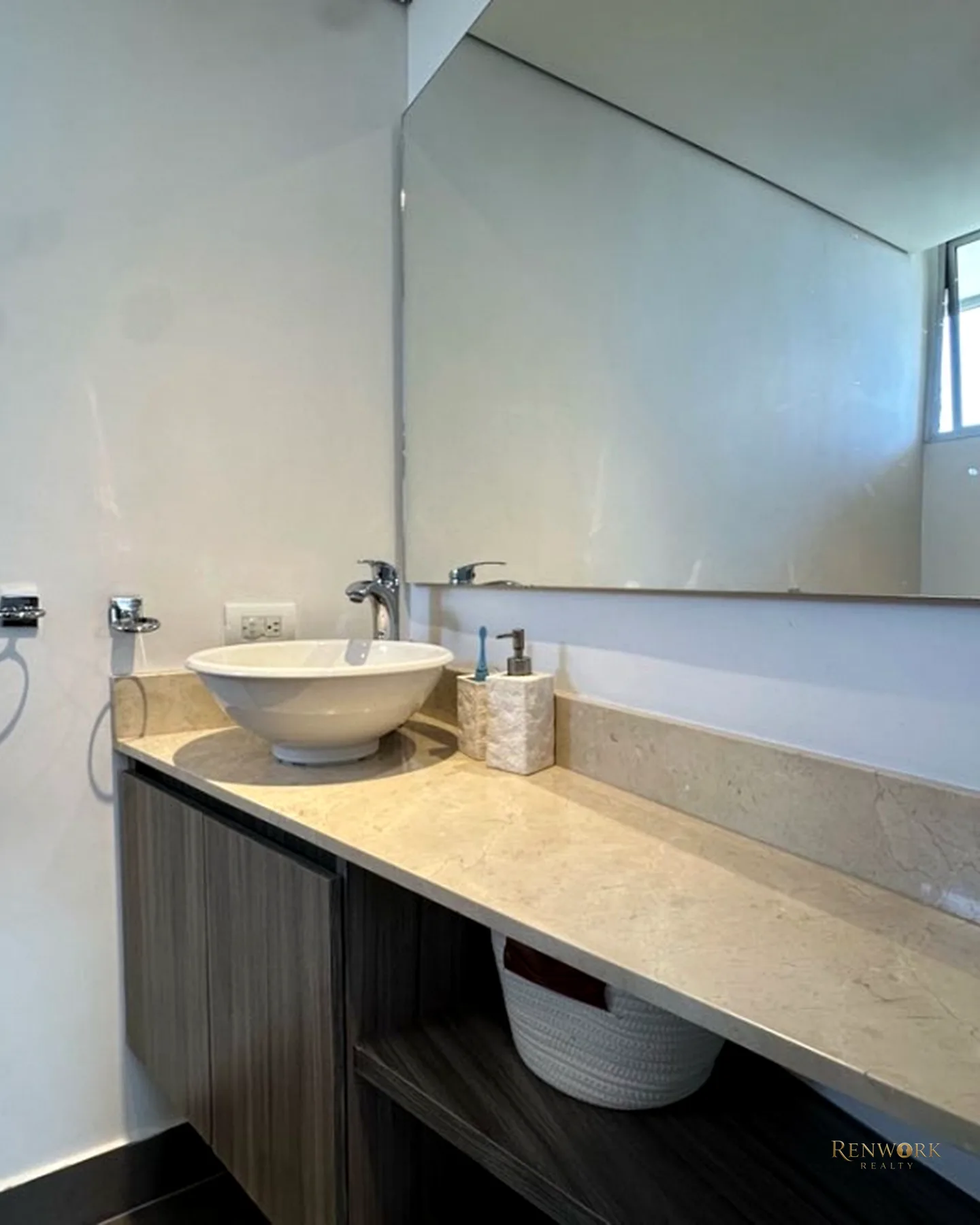 VENDO ESPECTACULAR APARTAMENTO EN EL TESORO, POBLADO · foto 16