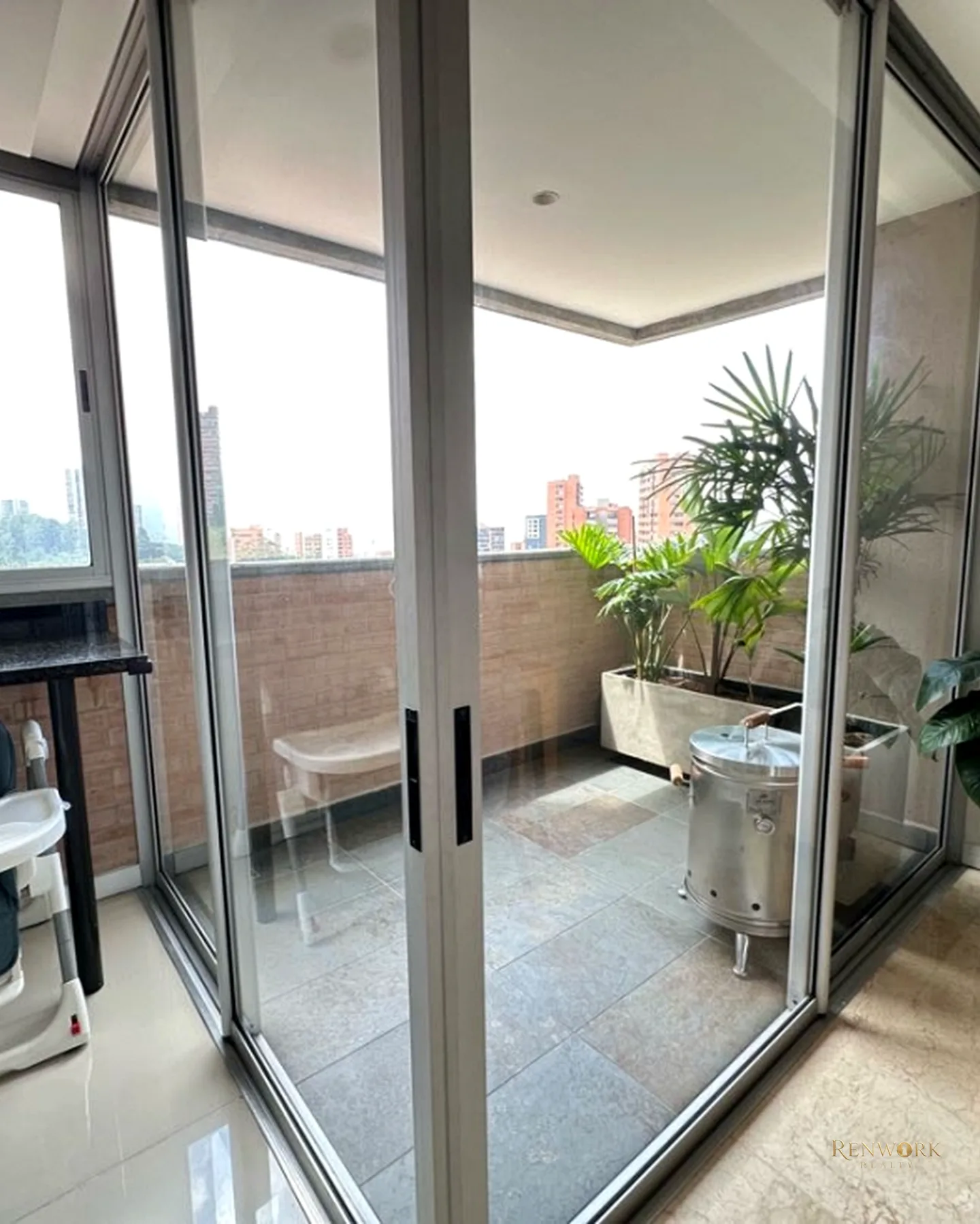 VENDO ESPECTACULAR APARTAMENTO EN EL TESORO, POBLADO · foto 19
