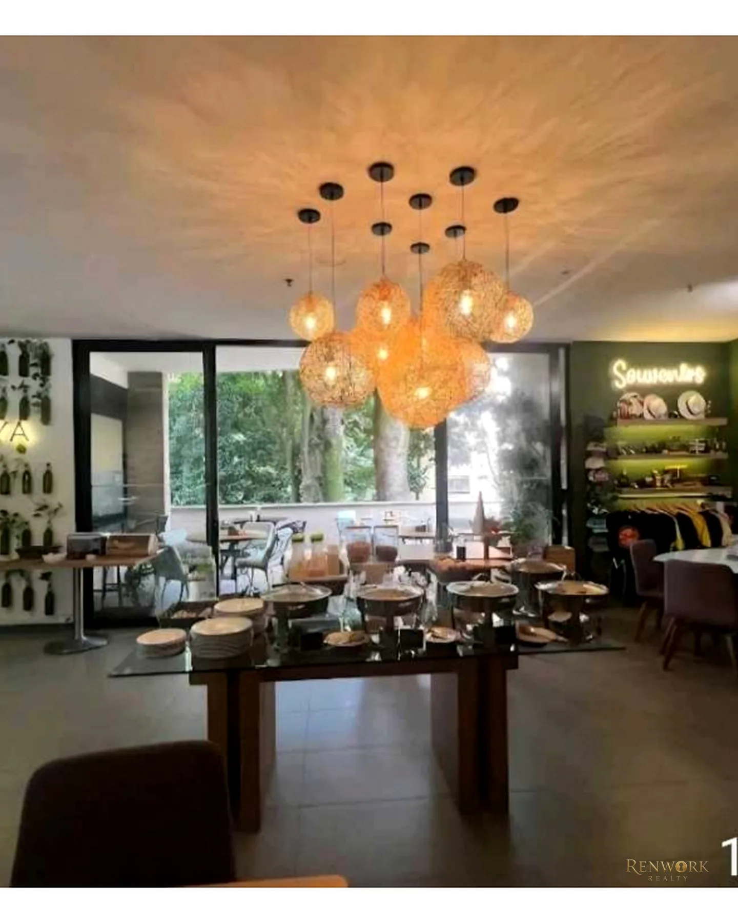 VENDO EXCELENTE APARTAMENTO POBLADO CERCA TESORO. RENTAS CORTAS · foto 7