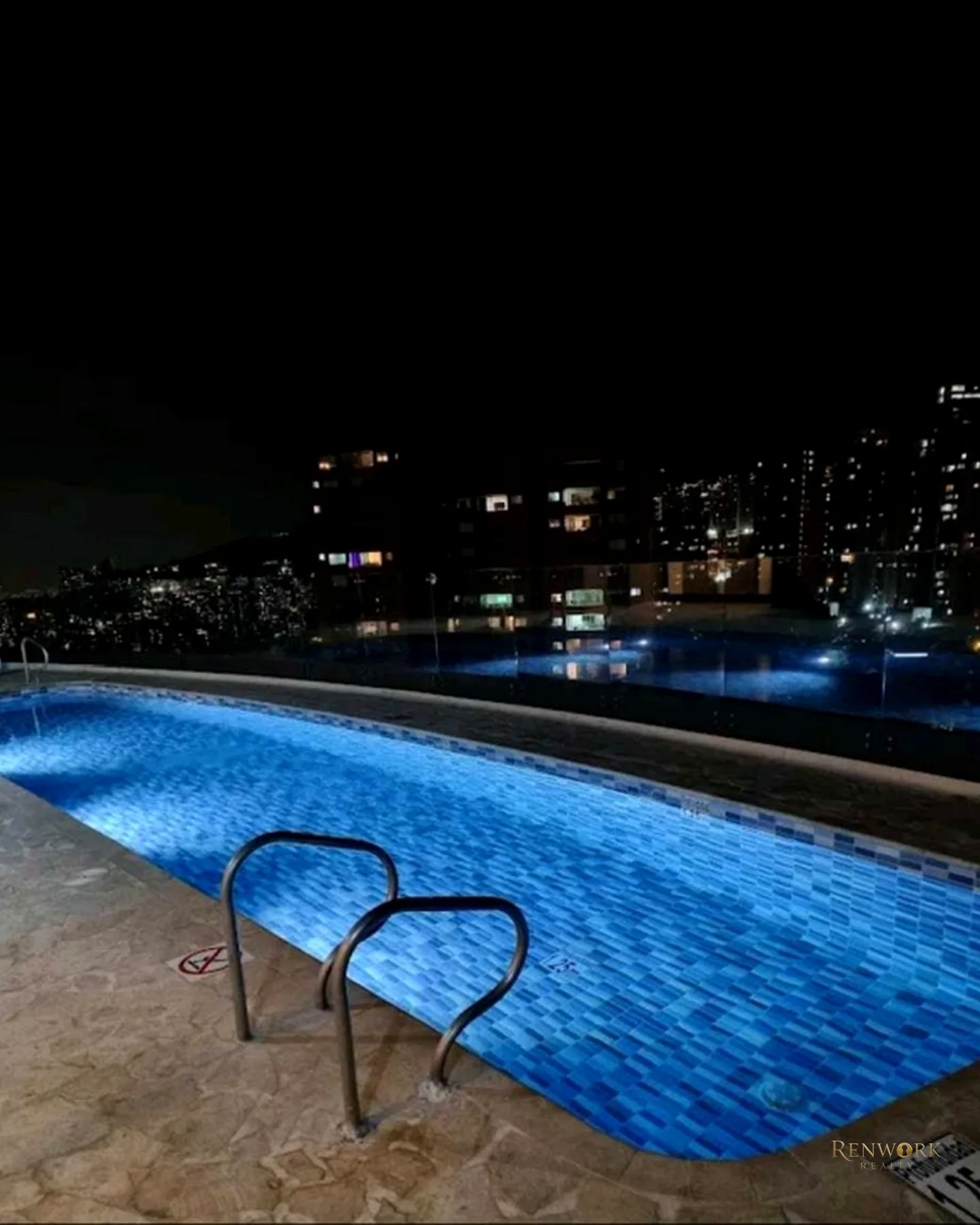 VENDO EXCELENTE APARTAMENTO POBLADO CERCA TESORO. RENTAS CORTAS · foto 20