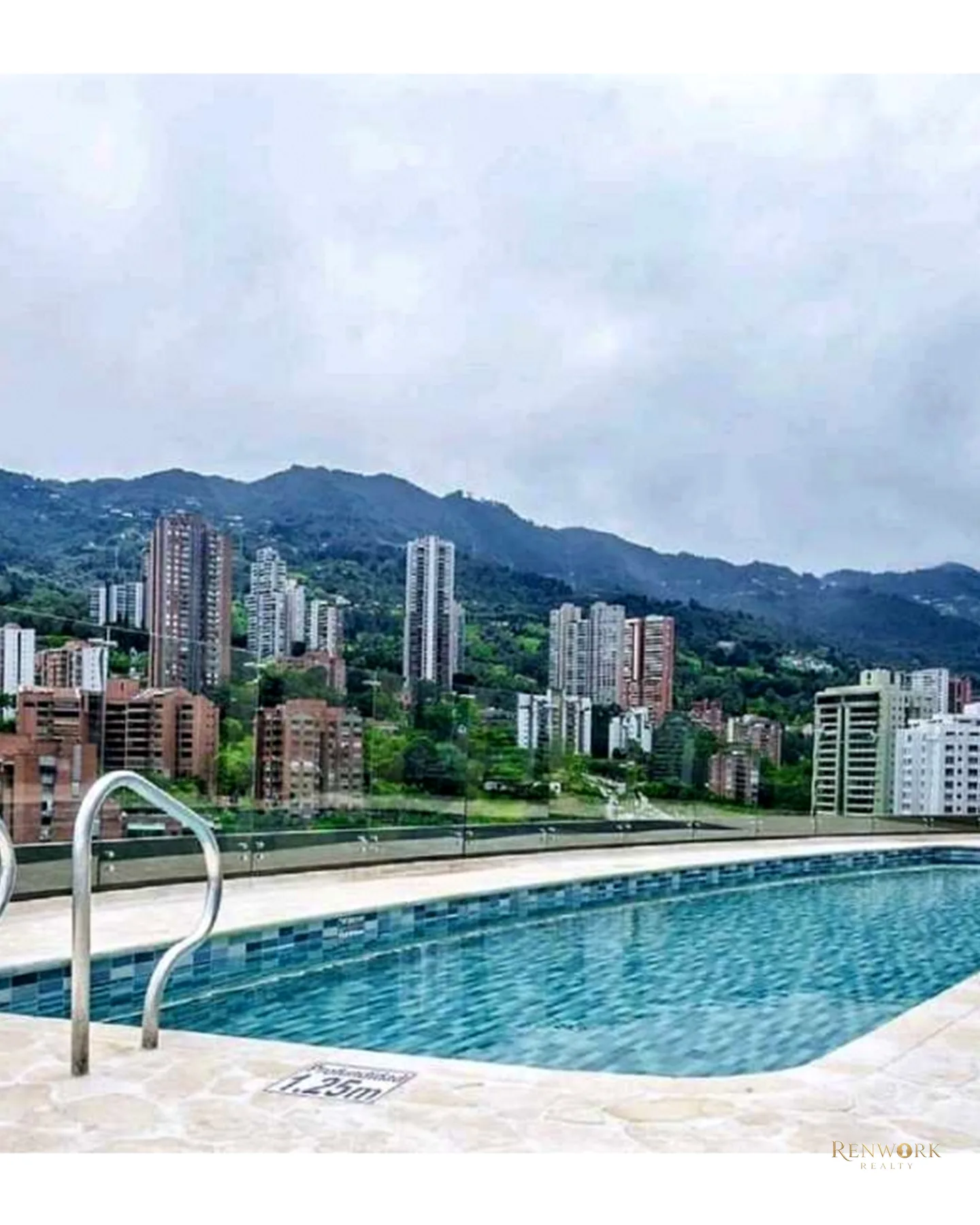 VENDO EXCELENTE APARTAMENTO POBLADO CERCA TESORO. RENTAS CORTAS · foto 19