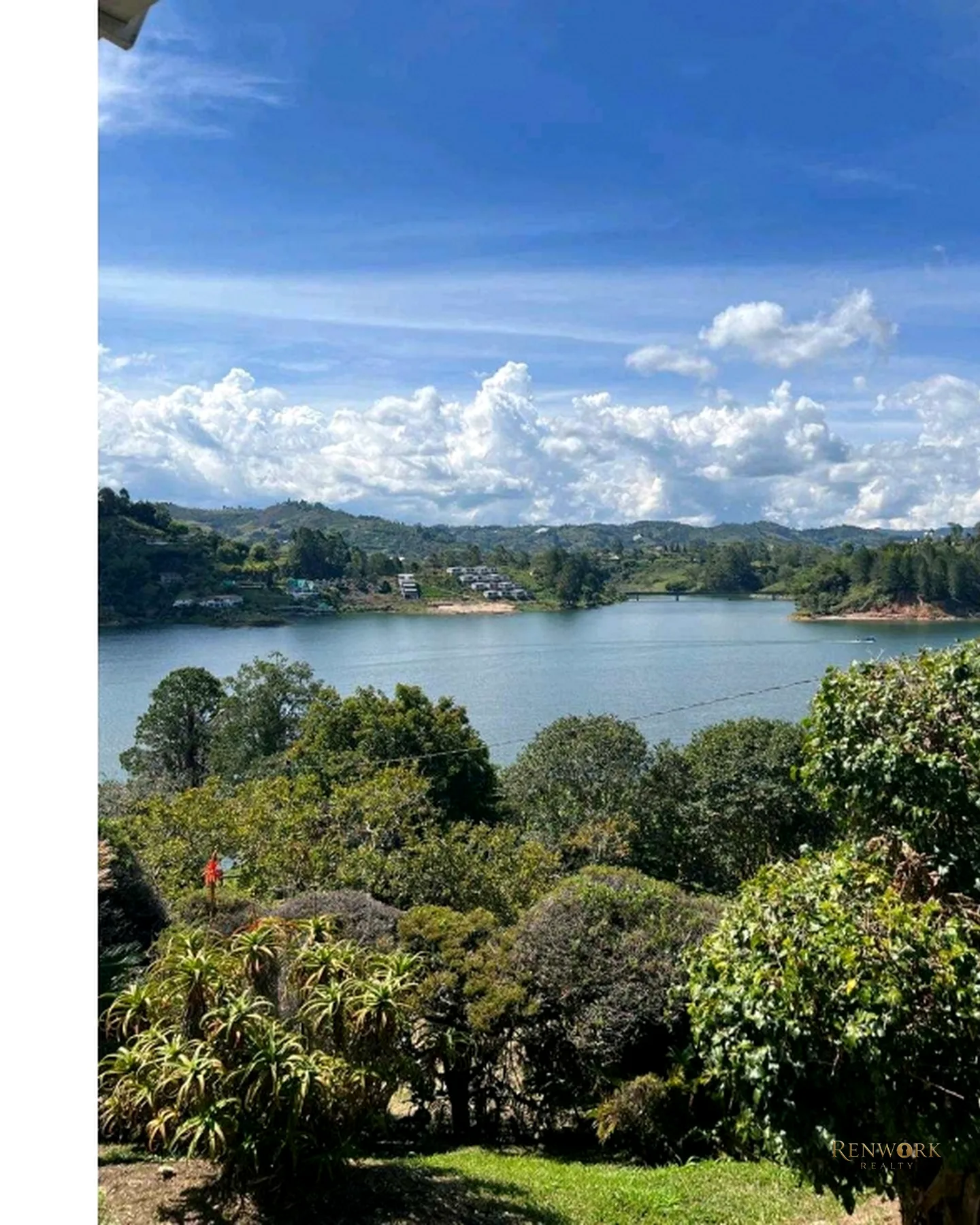 VENDO FINCA GUATAPE,ÁREA DE LOTE 16,194,ÁREA CONSTRUIDA 248.93 · foto 1