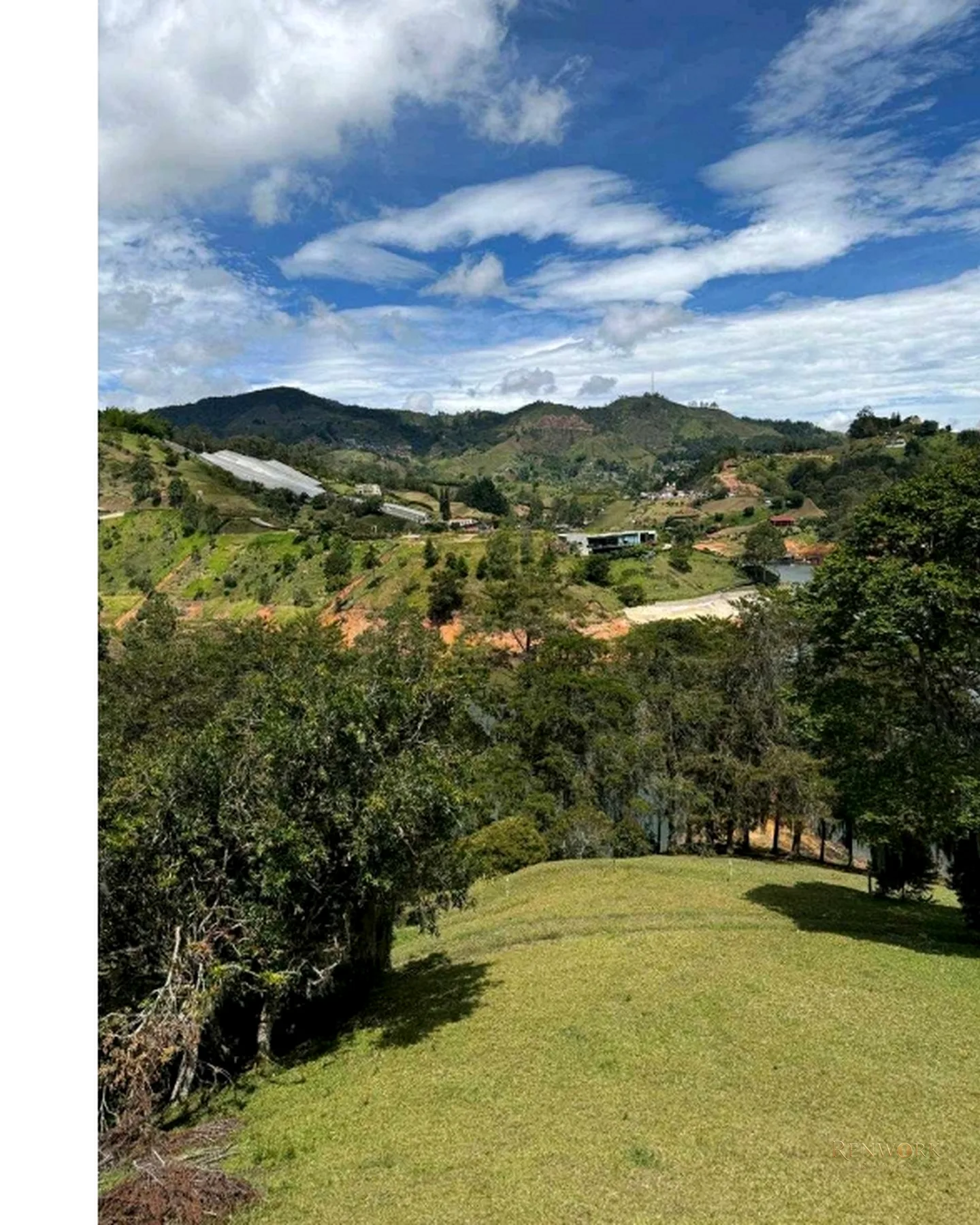 VENDO FINCA GUATAPE,ÁREA DE LOTE 16,194,ÁREA CONSTRUIDA 248.93 · foto 7