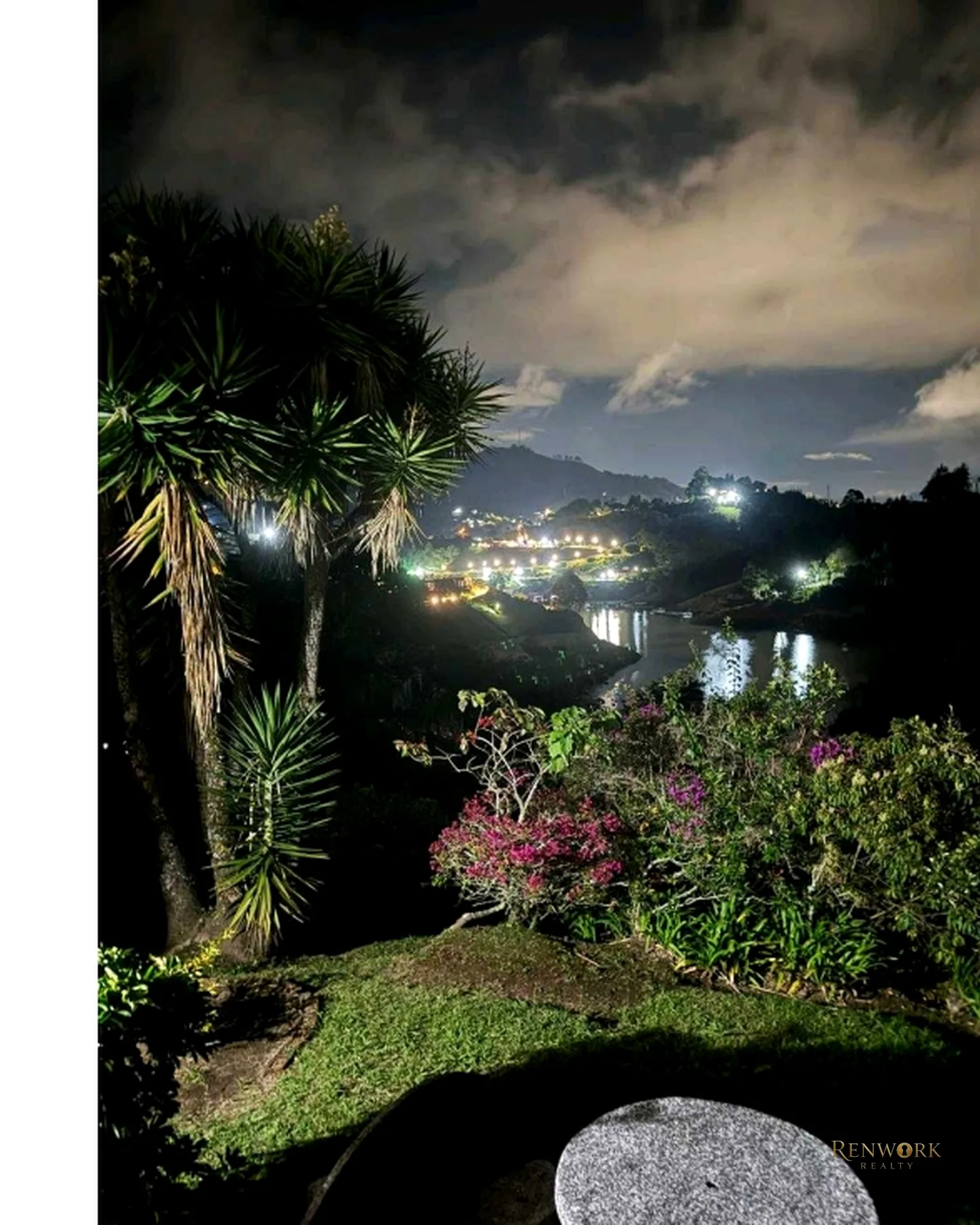 VENDO FINCA GUATAPE,ÁREA DE LOTE 16,194,ÁREA CONSTRUIDA 248.93 · foto 5