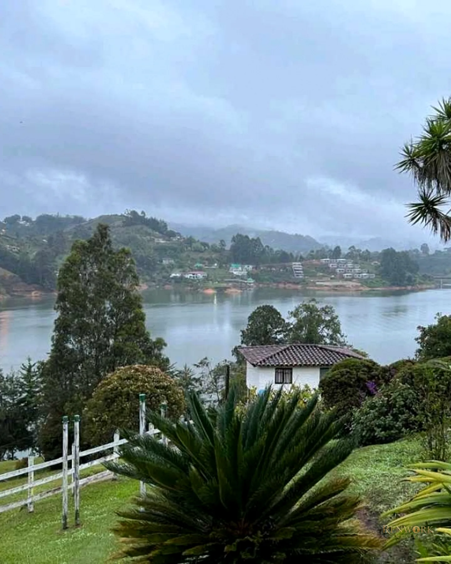 VENDO FINCA GUATAPE,ÁREA DE LOTE 16,194,ÁREA CONSTRUIDA 248.93 · foto 9