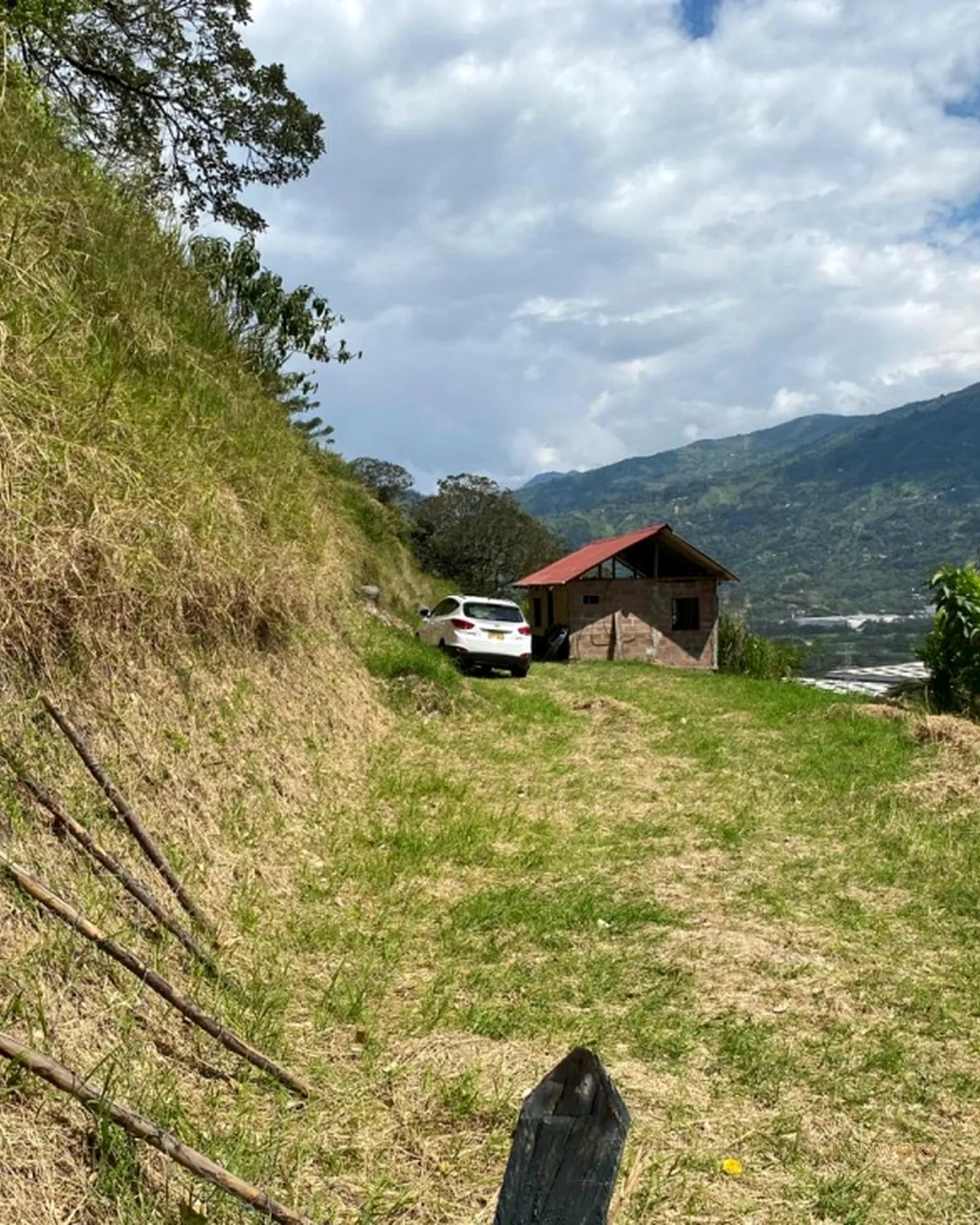 VENDO LOTE EN GIRARDOTA A 2 MINUTOS DE LA AUTOPISTA · foto 8