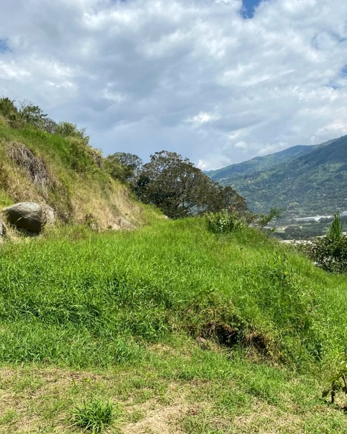 VENDO LOTE EN GIRARDOTA A 2 MINUTOS DE LA AUTOPISTA · foto 11
