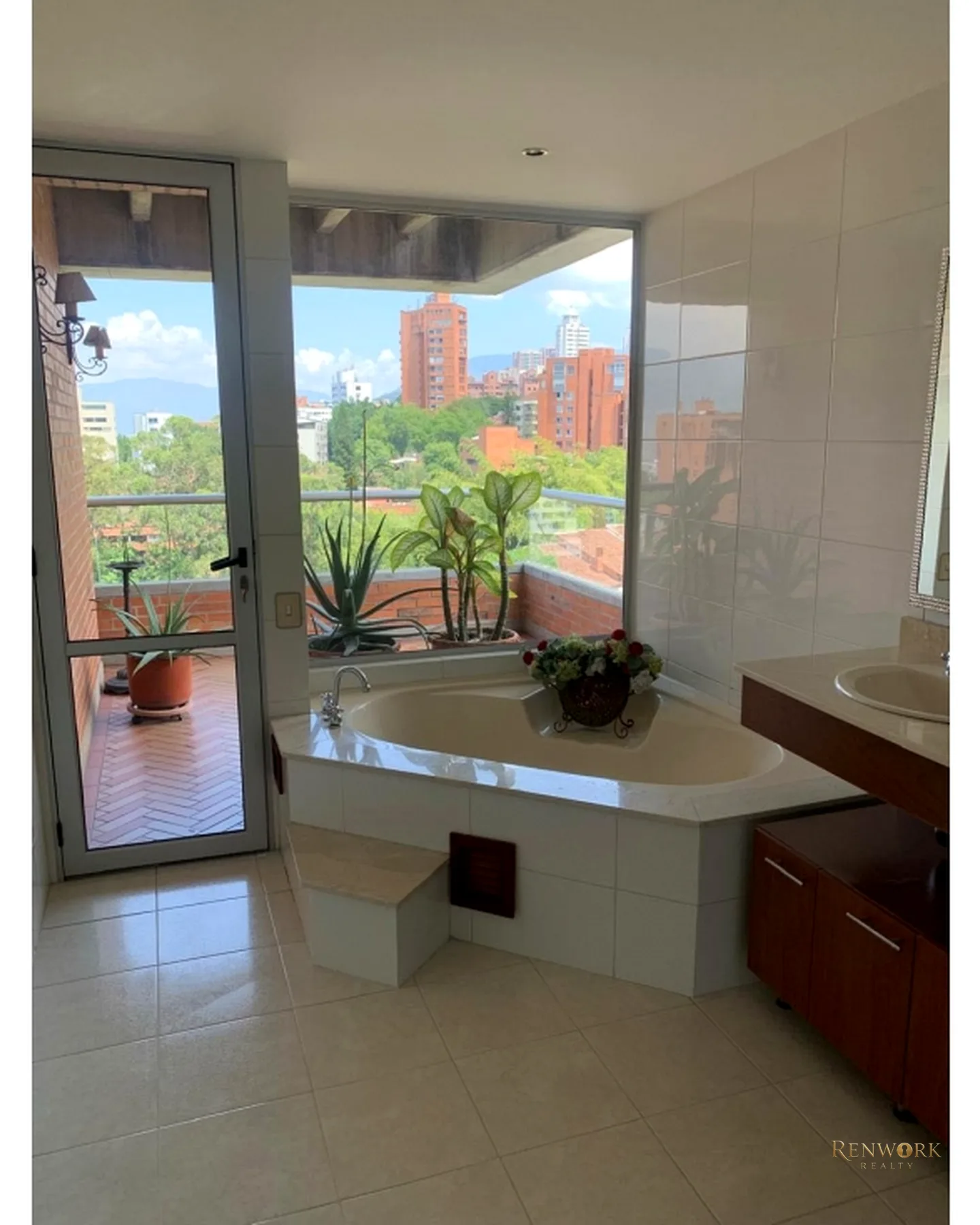 VENDO PENT HOUSE EN ENVIGADO BENEDICTINOS · foto 11