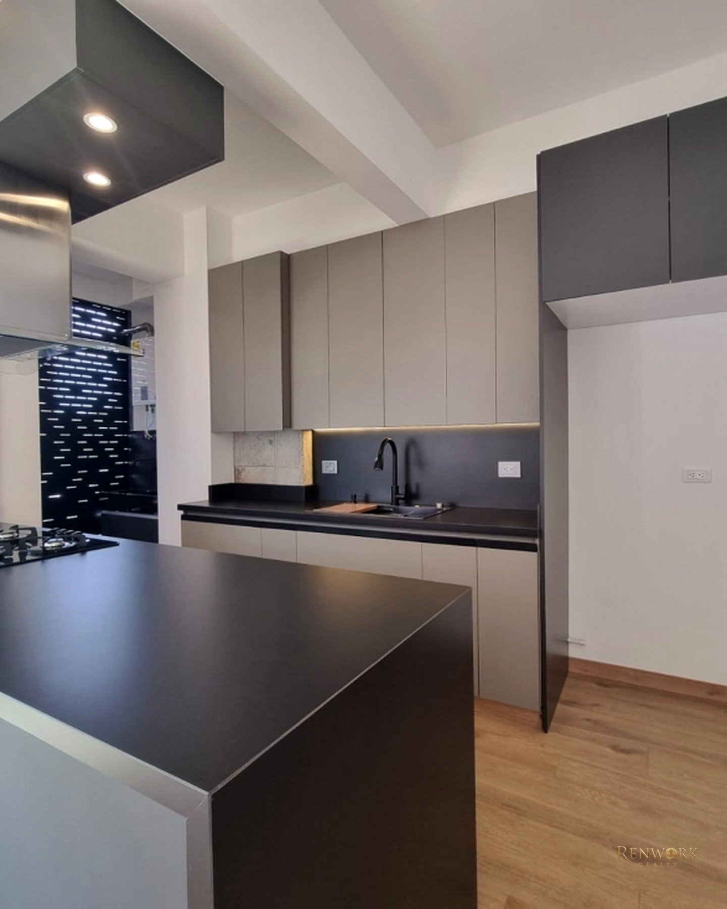 VENDO PENTHOUSE DUPLEX CONQUISTADORES MEDELLÍN (AIRBNB) · foto 2