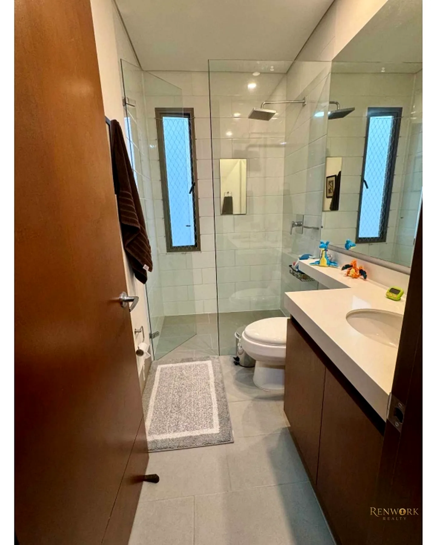 VENDO POBLADO PALMAS,ARÉA 232.12 MTRS,VALOR$2800 · foto 15