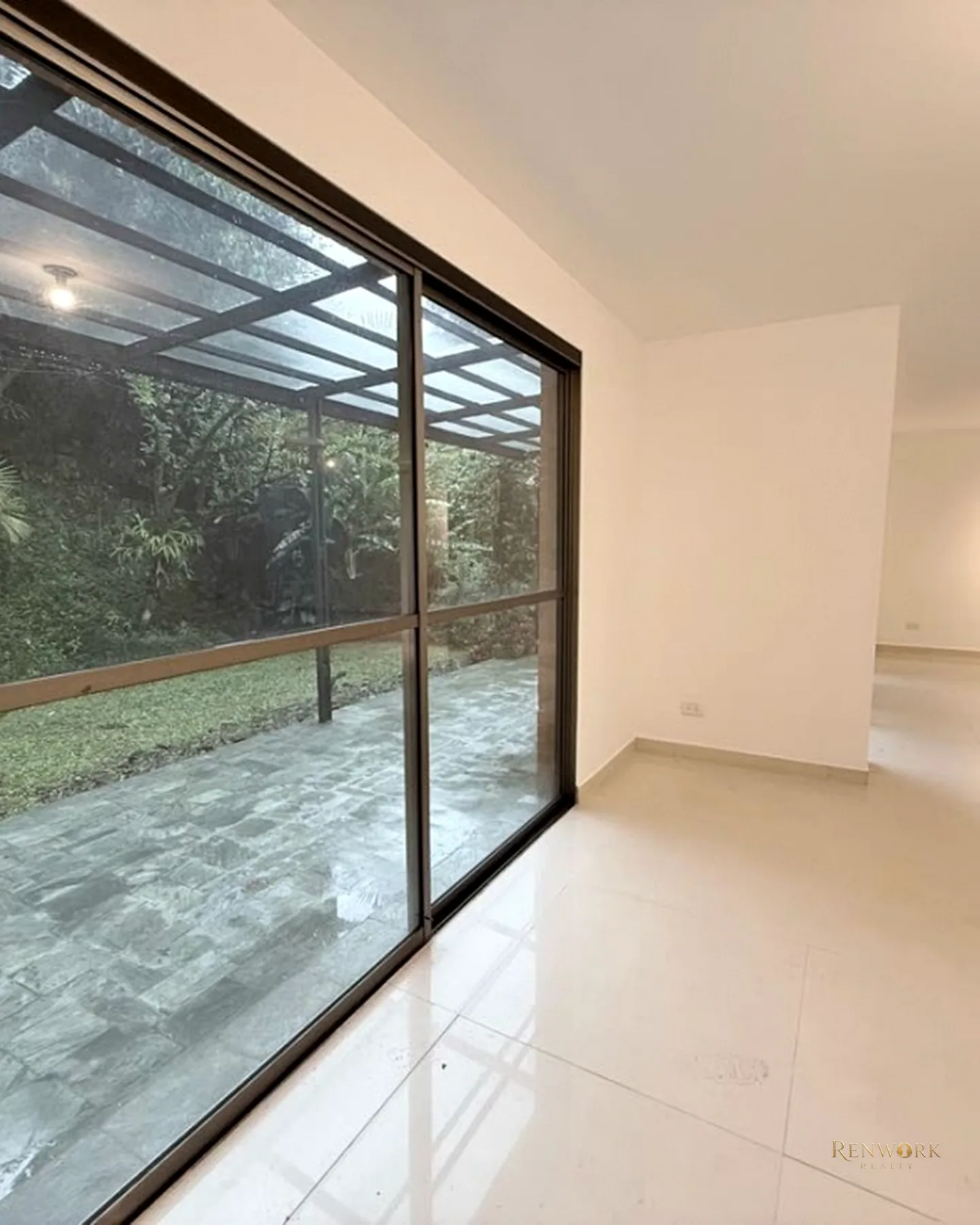VENTA ALQUILER CASA SEPARADA BENEDICTINOS 305M2 TERRAZA · foto 7