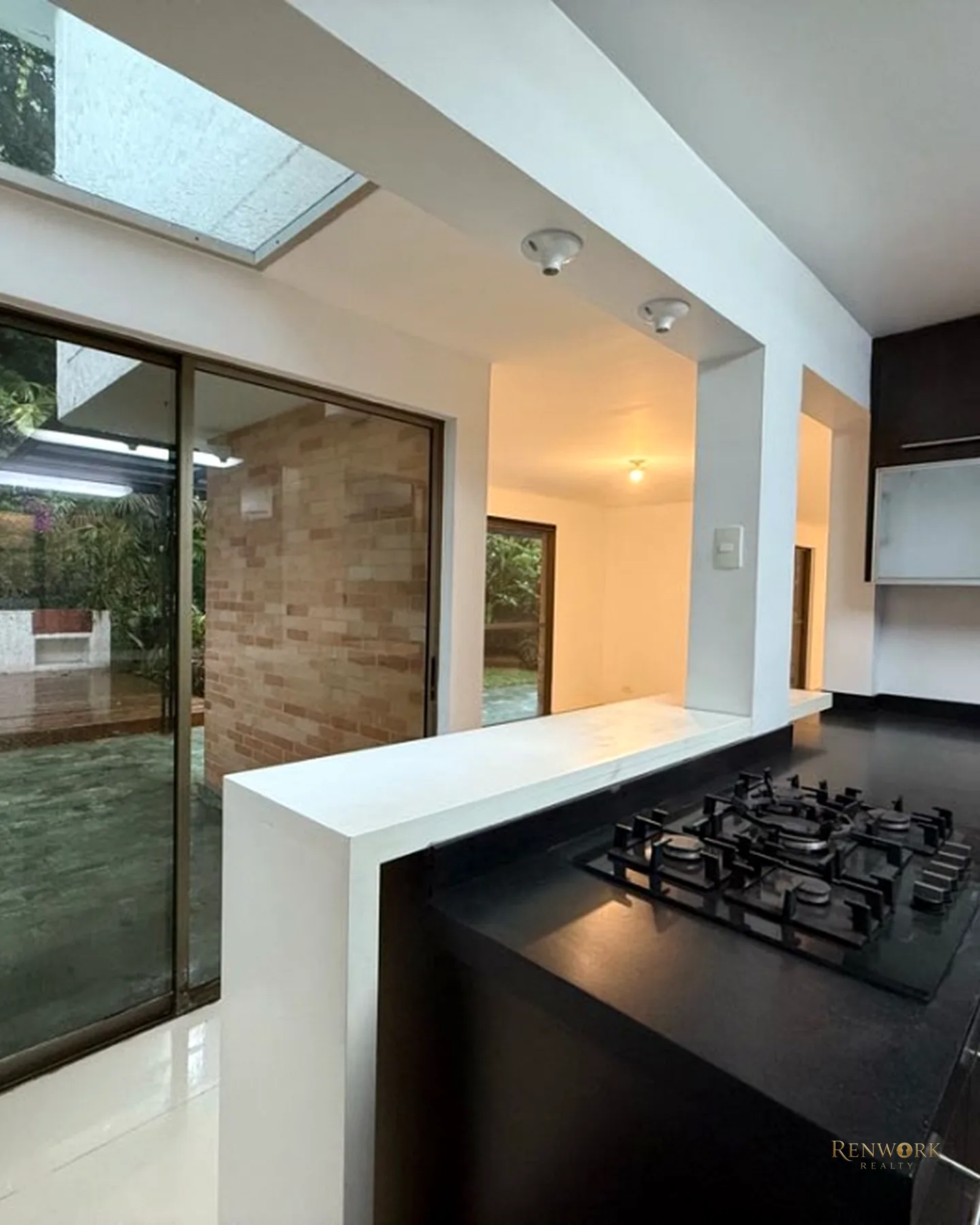 VENTA ALQUILER CASA SEPARADA BENEDICTINOS 305M2 TERRAZA · foto 1