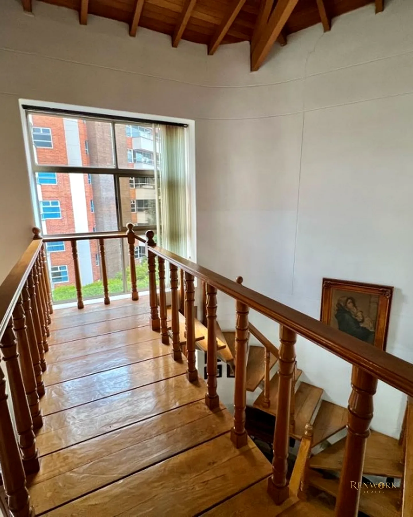 VENTA AMPLIO APARTAMENTO DUPLEX LAURELES MEDELLÍN 264,39 MTS2 · foto 16