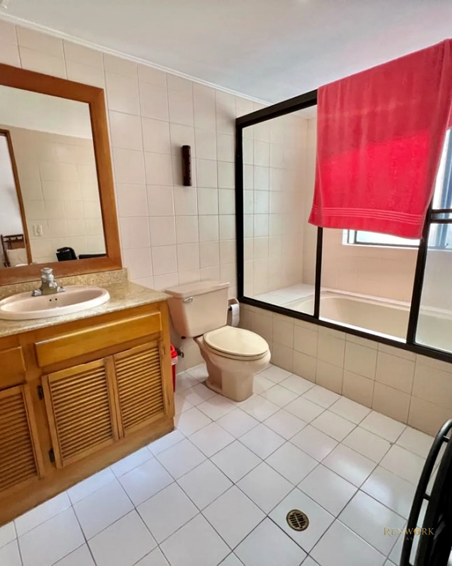 VENTA AMPLIO APARTAMENTO DUPLEX LAURELES MEDELLÍN 264,39 MTS2 · foto 12