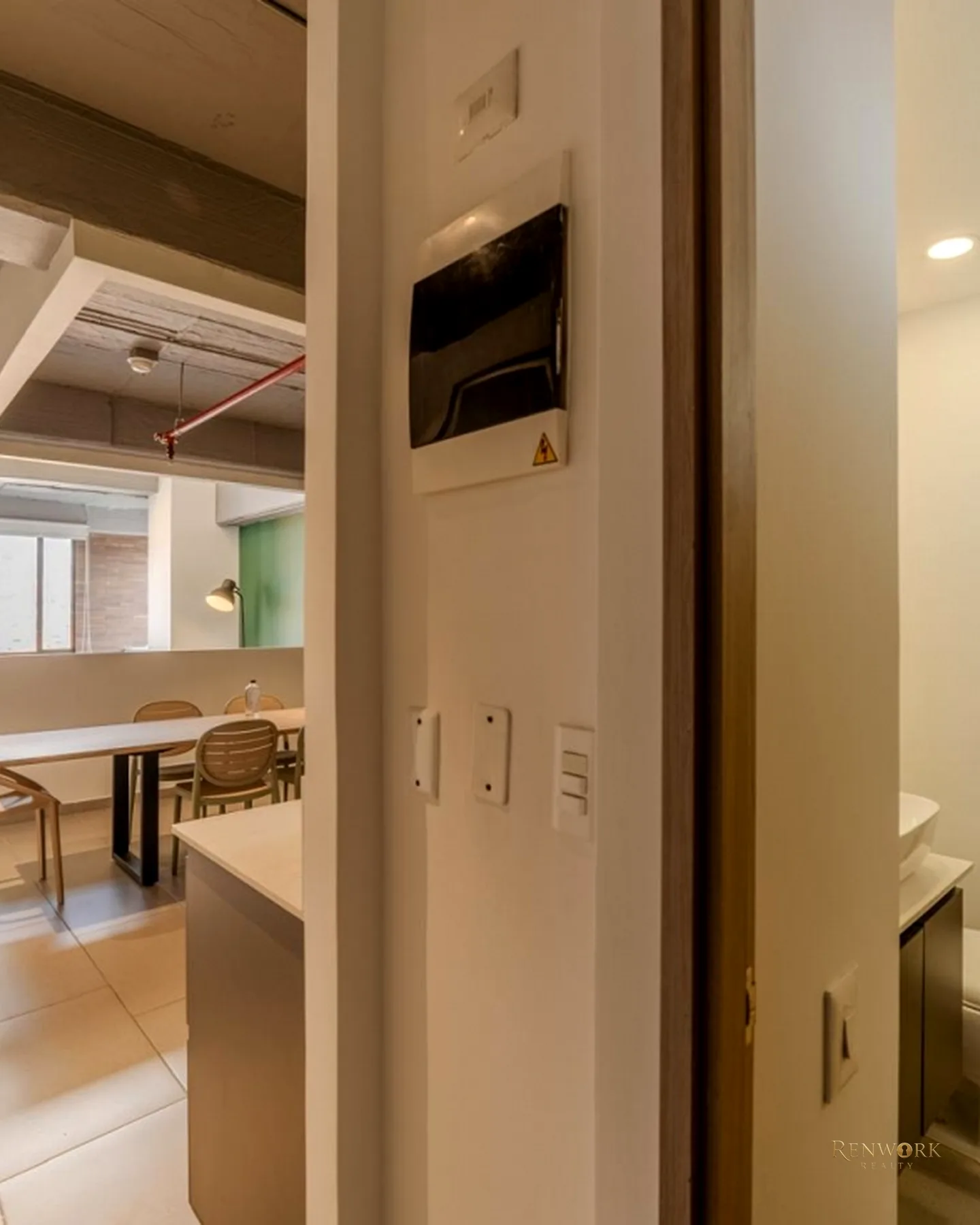VENTA APARTA ESTUDIO LAURELES MEDELLÍN 80,67 MTS2 **AIRBNB** · foto 13