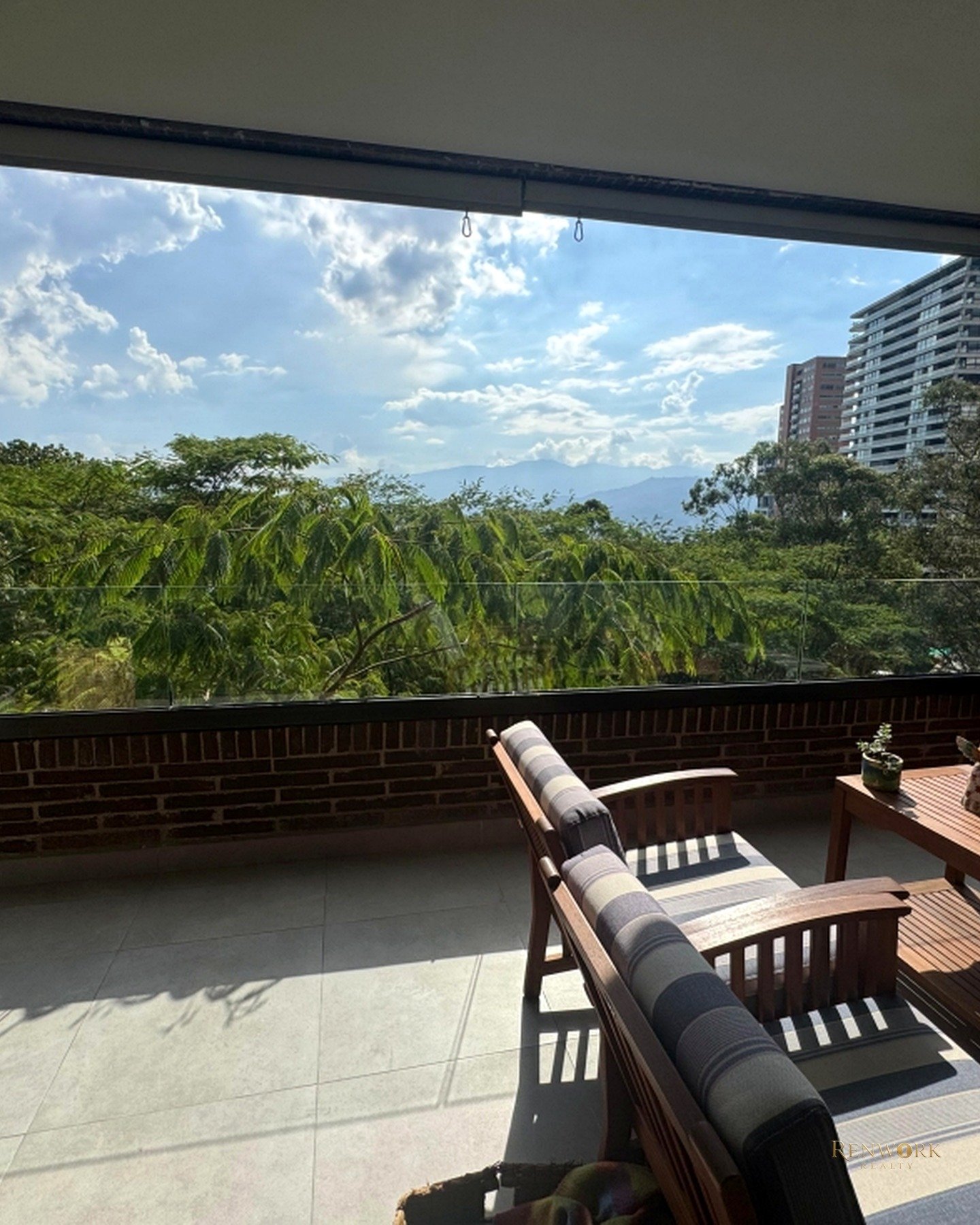 VENTA APARTAESTUDIO ALTOS DEL POBLADO – MEDELLÍN · foto 10
