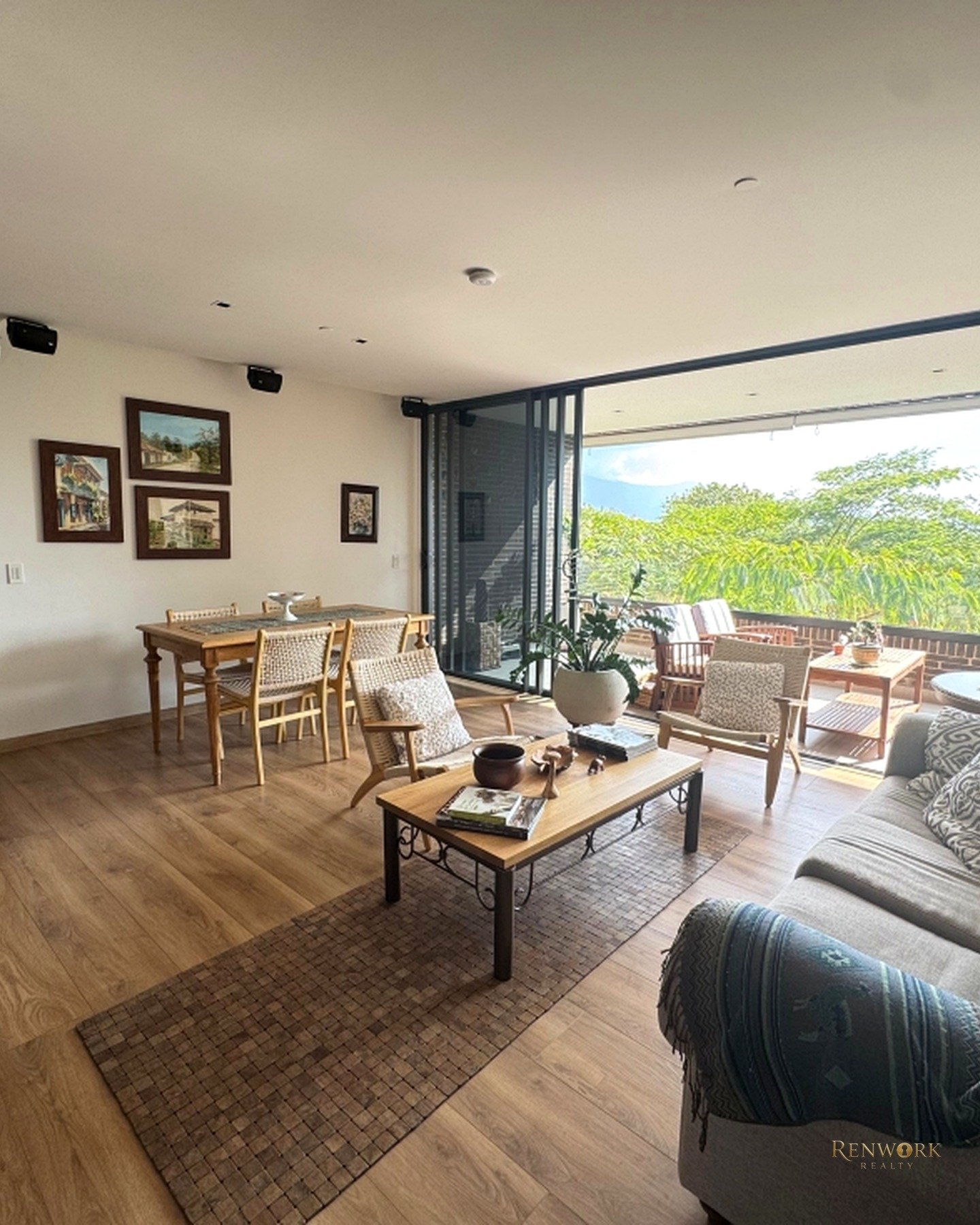 VENTA APARTAESTUDIO ALTOS DEL POBLADO – MEDELLÍN · foto 6