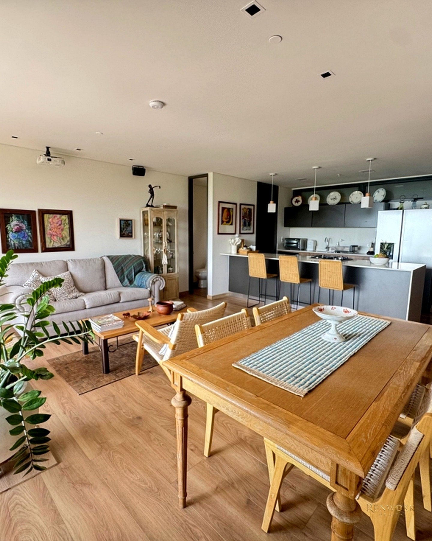 VENTA APARTAESTUDIO ALTOS DEL POBLADO – MEDELLÍN · foto 4