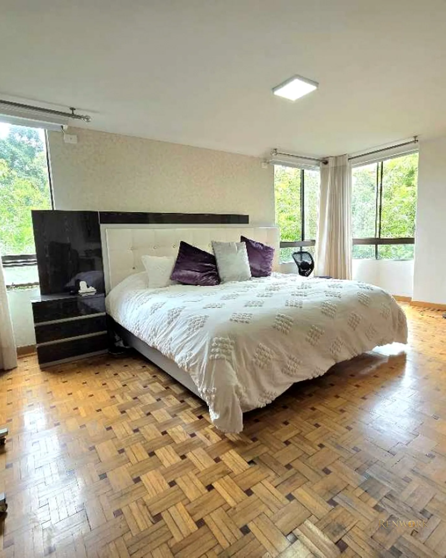 VENTA APARTAMENTO EN POBLADO VIZCAYA 171.88M2 · foto 9