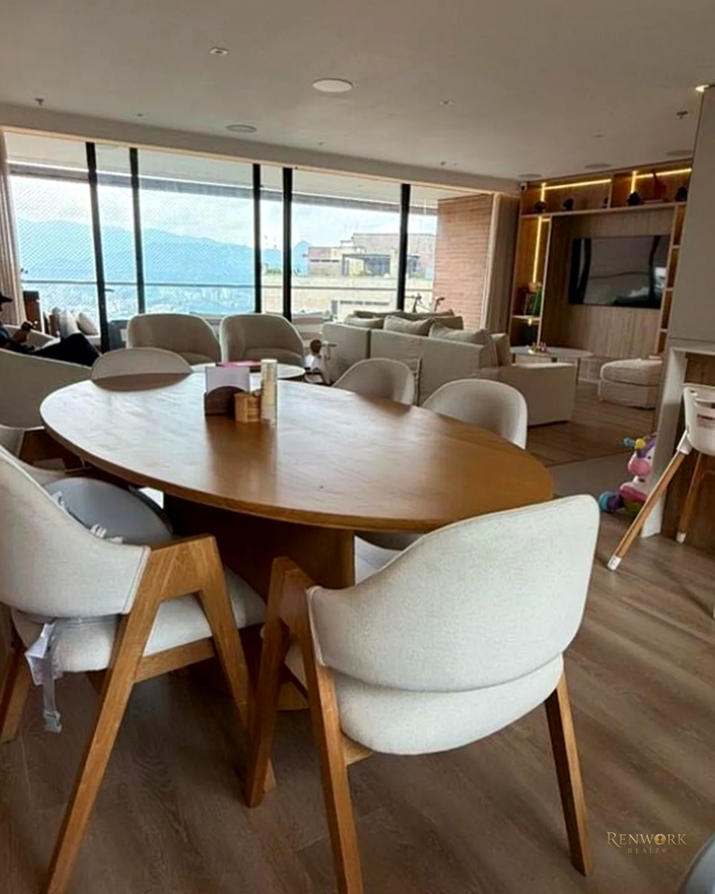 VENTA APARTAMENTO ALTOS DEL POBLADO · foto 3