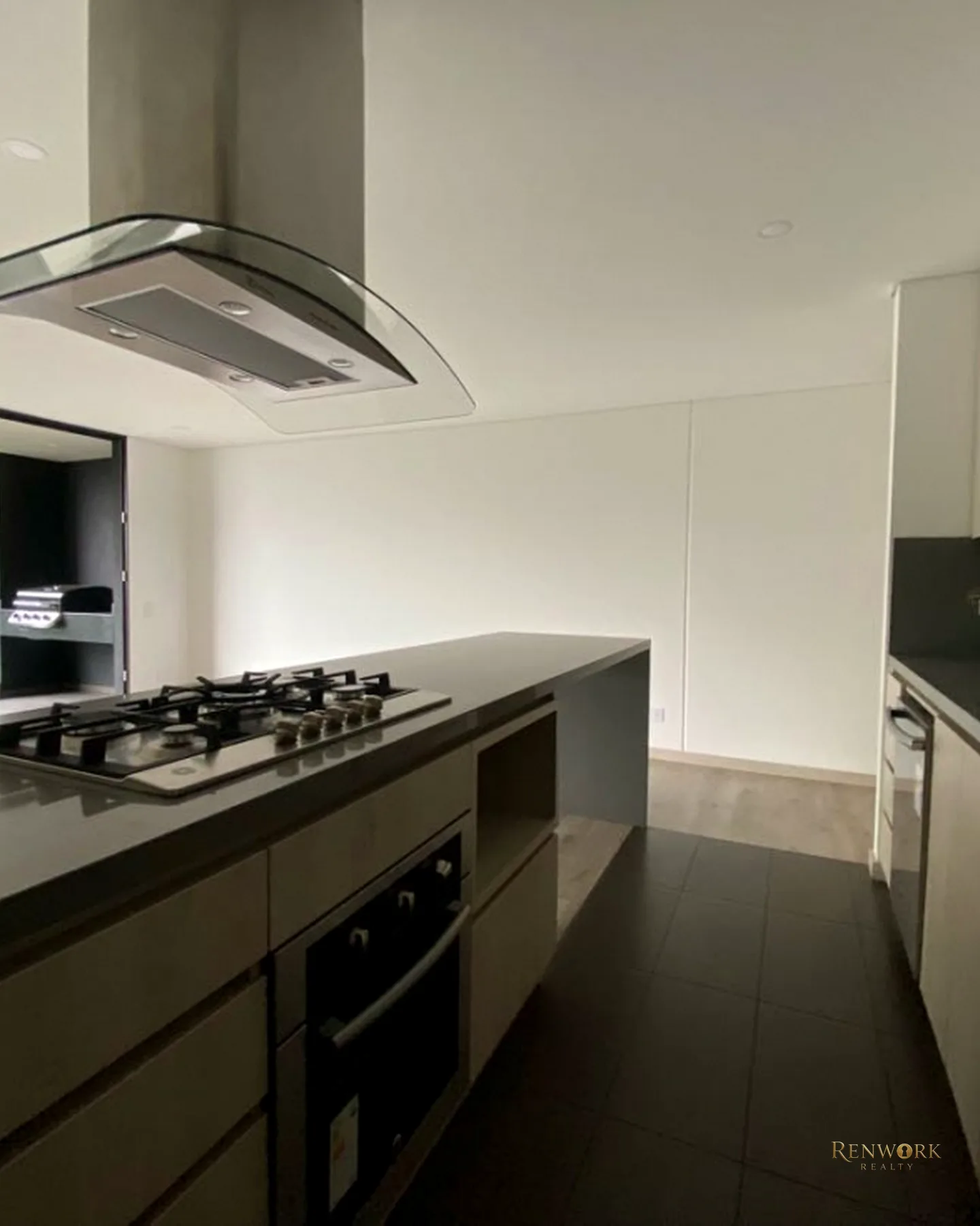VENTA APARTAMENTO ALTOS DEL POBLADO MAZANTI · foto 4