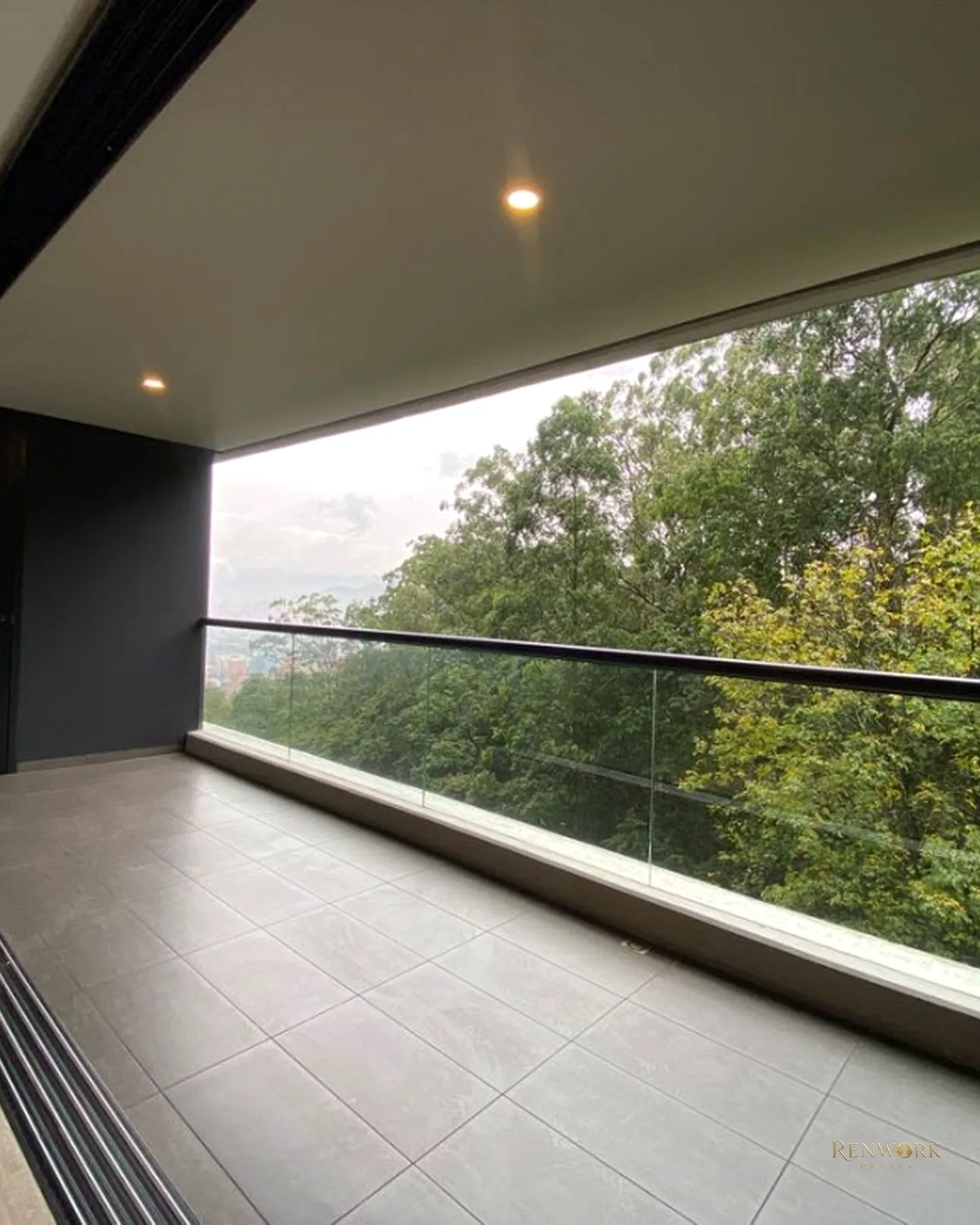 VENTA APARTAMENTO ALTOS DEL POBLADO MAZANTI · foto 7