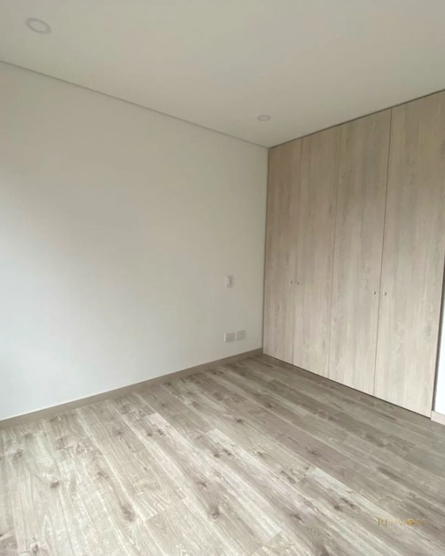VENTA APARTAMENTO ALTOS DEL POBLADO MAZANTI · foto 17
