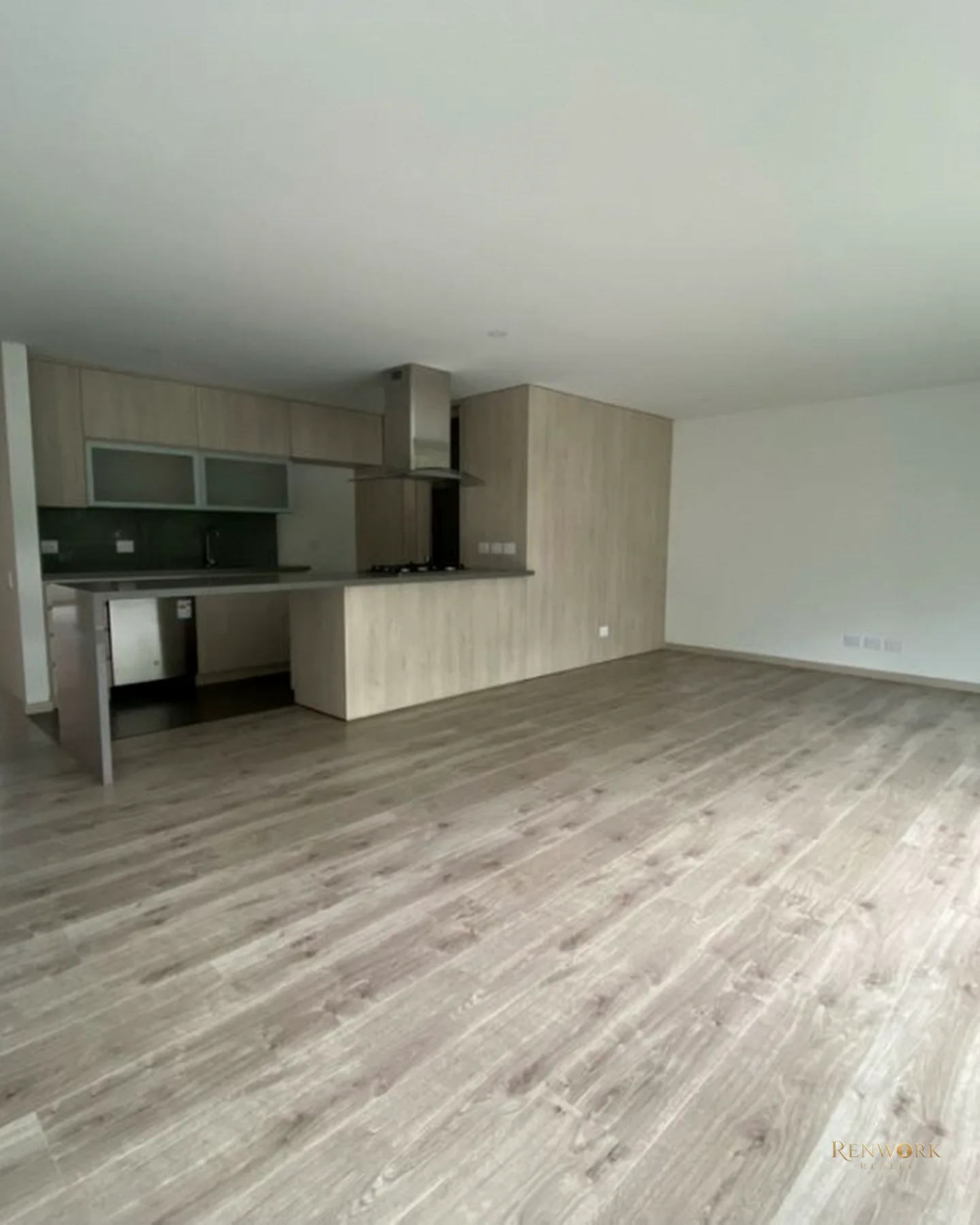 VENTA APARTAMENTO ALTOS DEL POBLADO MAZANTI · foto 5