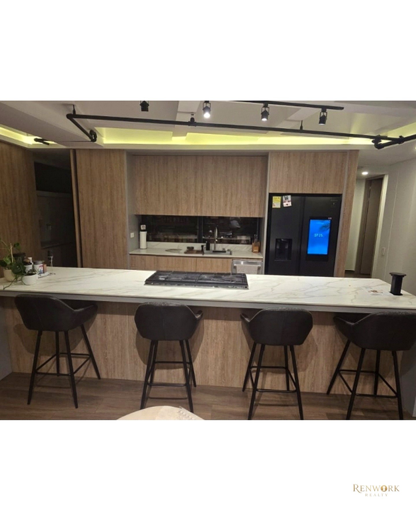 VENTA APARTAMENTO ALTOS DEL POBLADO, PISO ALTO, VISTA CIUDAD. · foto 6