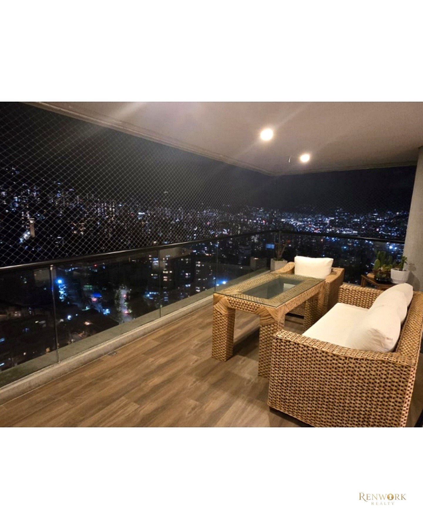 VENTA APARTAMENTO ALTOS DEL POBLADO, PISO ALTO, VISTA CIUDAD. · foto 1