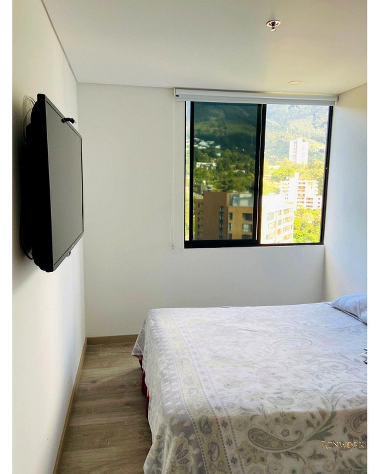 VENTA APARTAMENTO ALTOS DEL POBLADO, VISTA ABIERTA, PISO ALTO. · foto 11