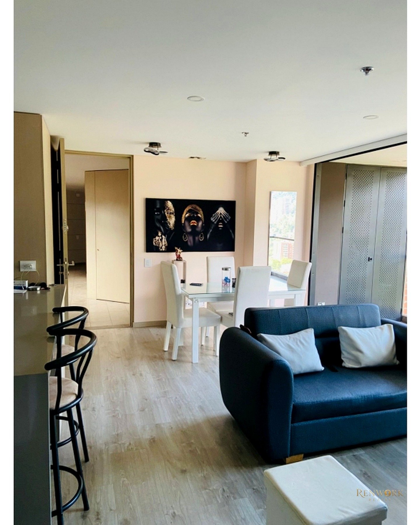 VENTA APARTAMENTO ALTOS DEL POBLADO, VISTA ABIERTA, PISO ALTO. · foto 9
