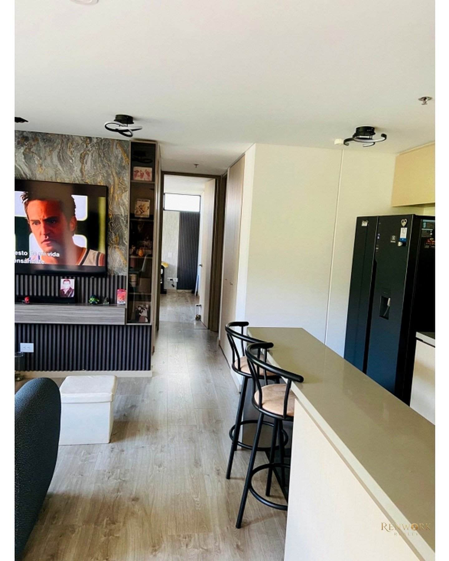 VENTA APARTAMENTO ALTOS DEL POBLADO, VISTA ABIERTA, PISO ALTO. · foto 10
