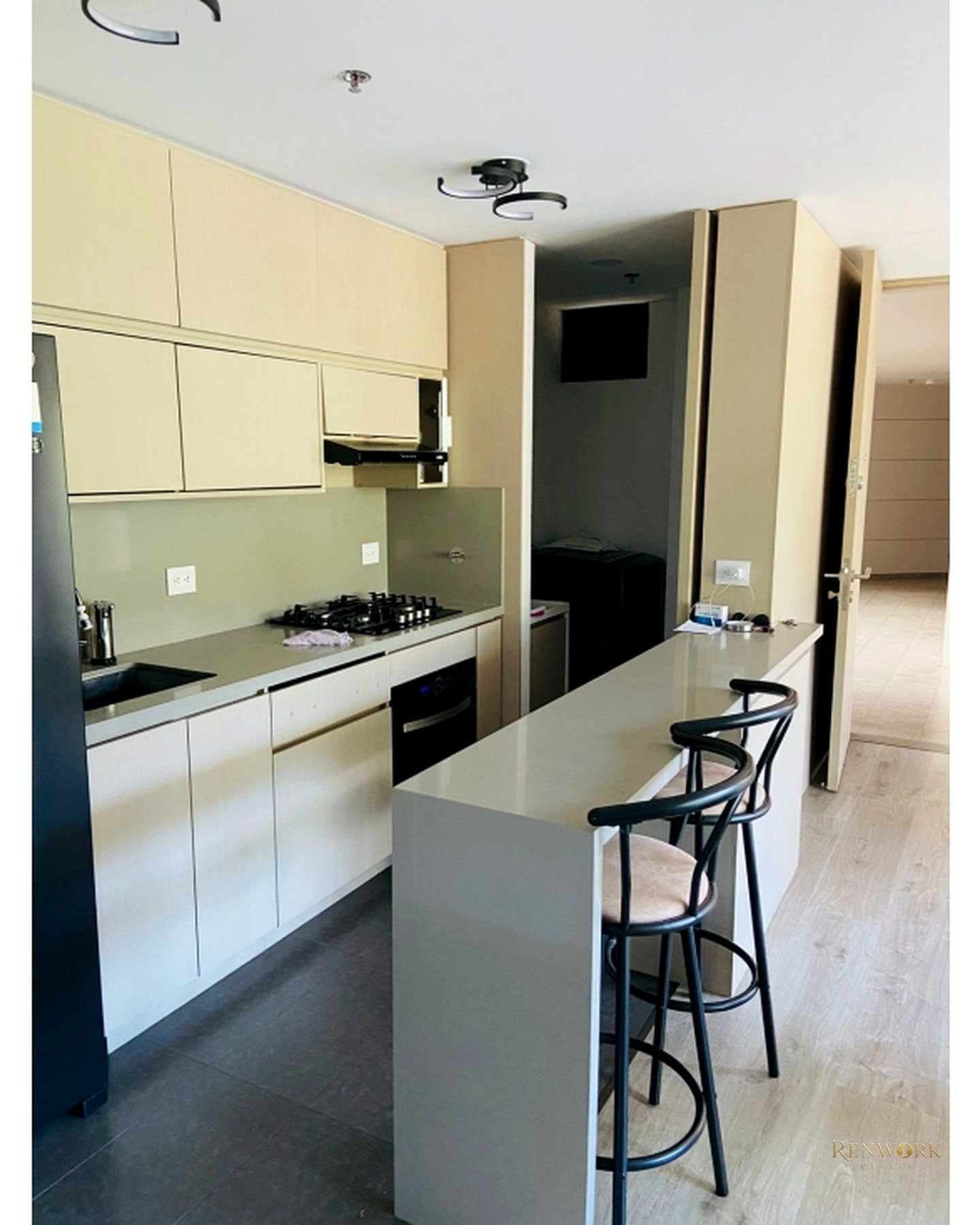 VENTA APARTAMENTO ALTOS DEL POBLADO, VISTA ABIERTA, PISO ALTO. · foto 7