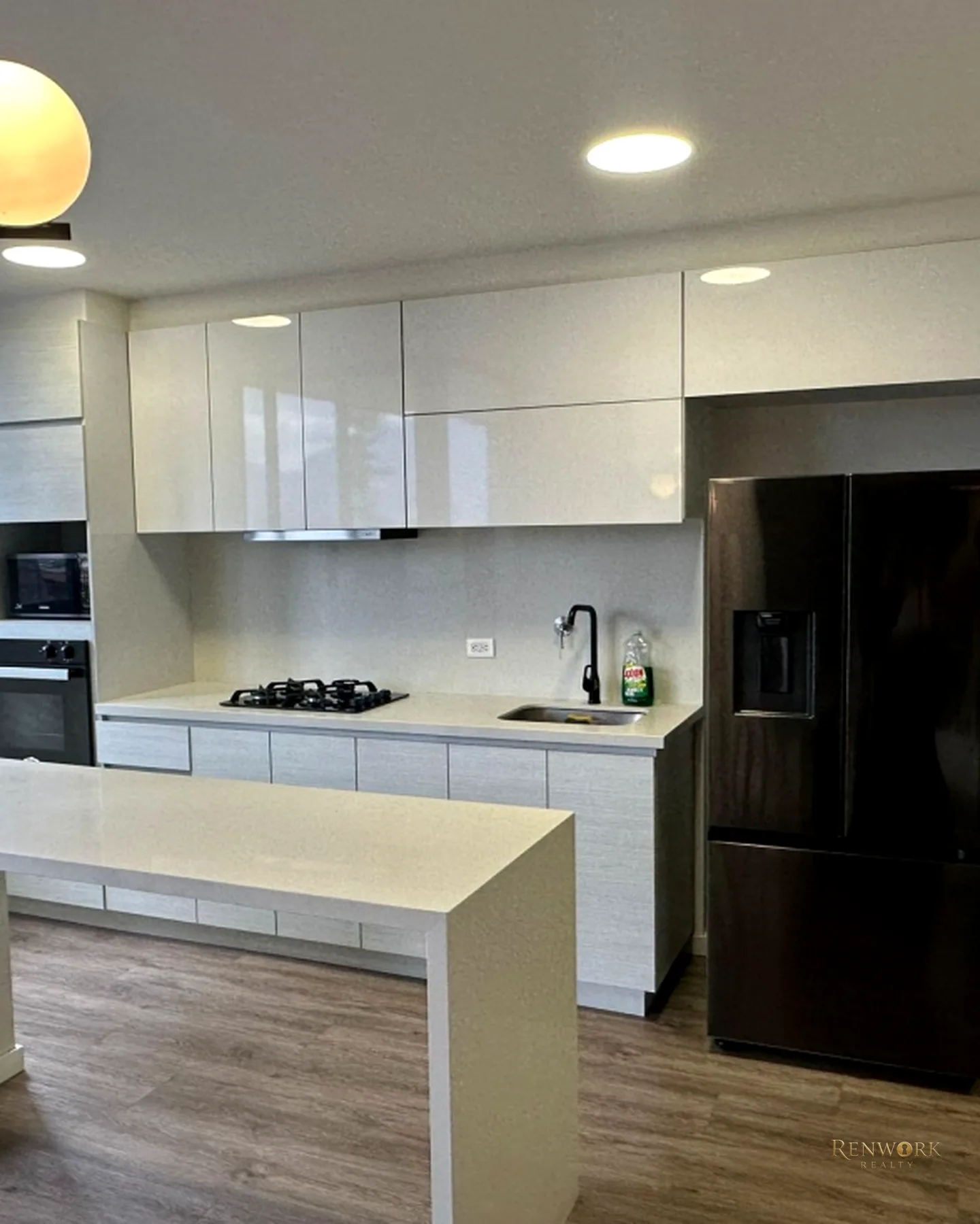 VENTA APARTAMENTO AMOBLADO - CASTROPOL, MEDELLÍN · foto 7