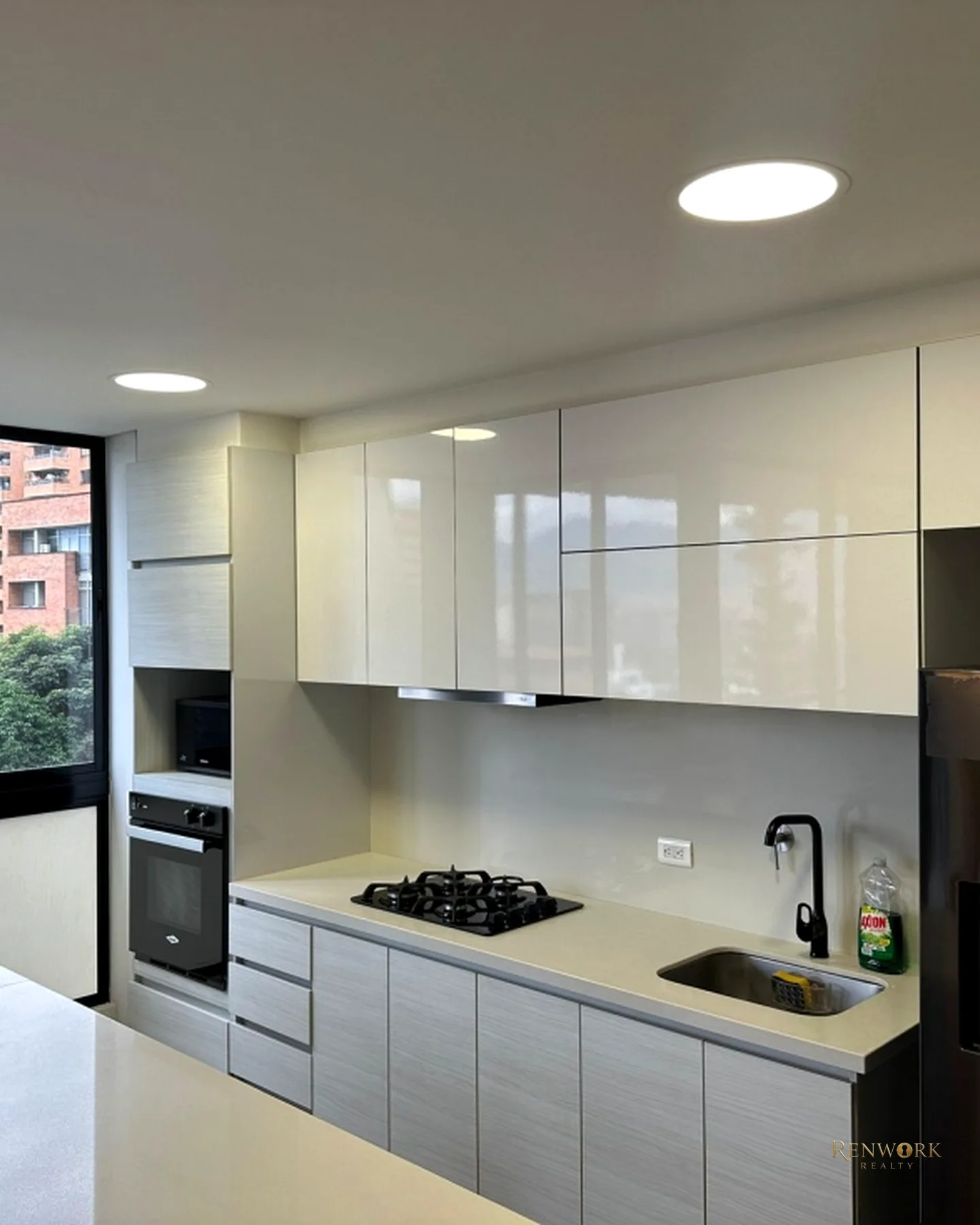 VENTA APARTAMENTO AMOBLADO - CASTROPOL, MEDELLÍN · foto 8
