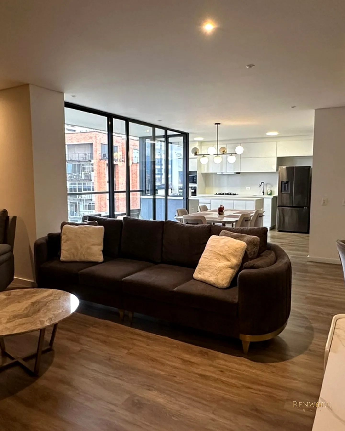 VENTA APARTAMENTO AMOBLADO - CASTROPOL, MEDELLÍN · foto 1