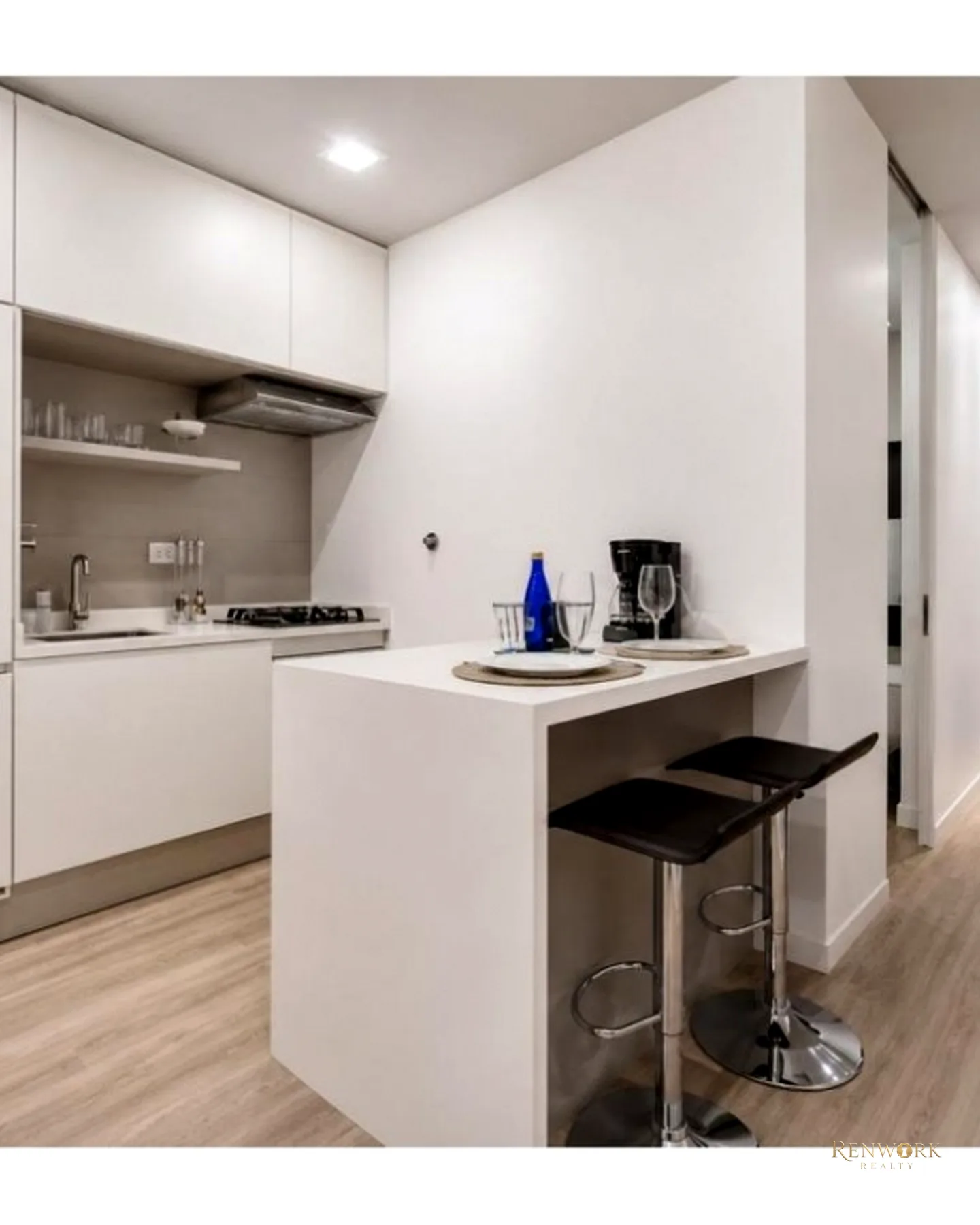 VENTA APARTAMENTO AMOBLADO EL POBLADO RENTAS CORTAS LÍDER EN AIRBNB · foto 4