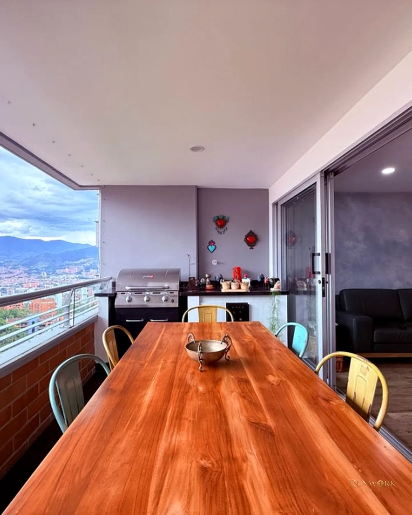 VENTA APARTAMENTO ALTOS DEL POBLADO · foto 4