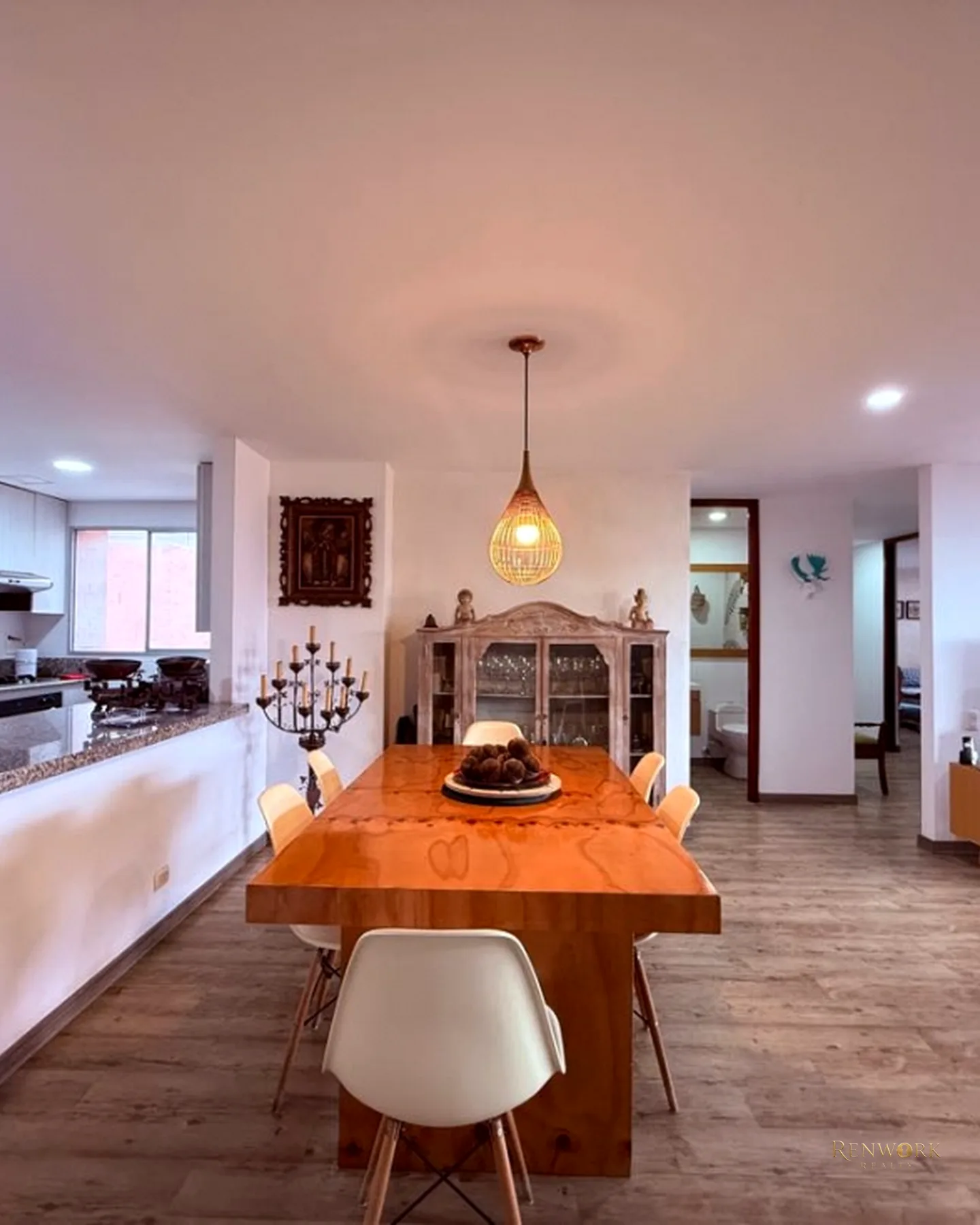 VENTA APARTAMENTO ALTOS DEL POBLADO · foto 3
